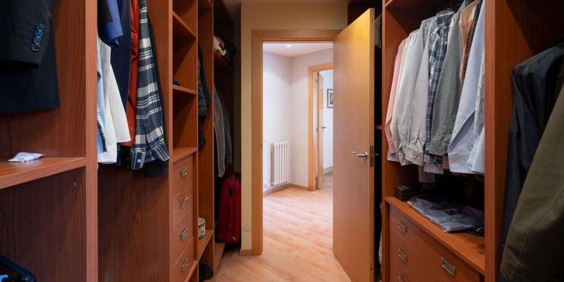 vestidor casa bellaterra ORGAN