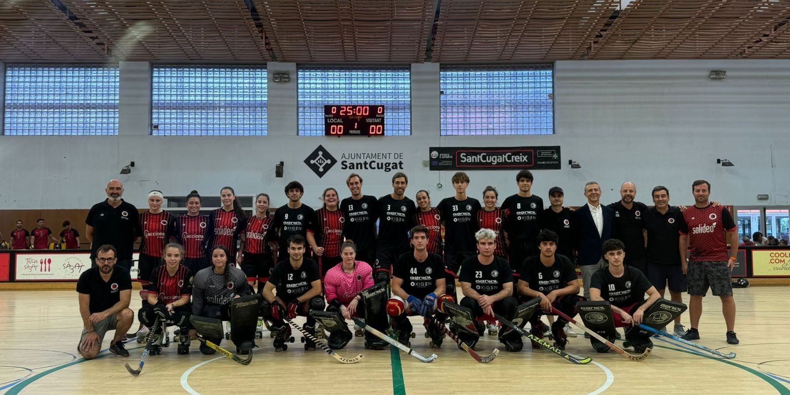 Els primers equips de l'Oxigen Patí Hoquei Club Sant Cugat en la Copa Monestir de la temporada passada. FOTO: Cedida