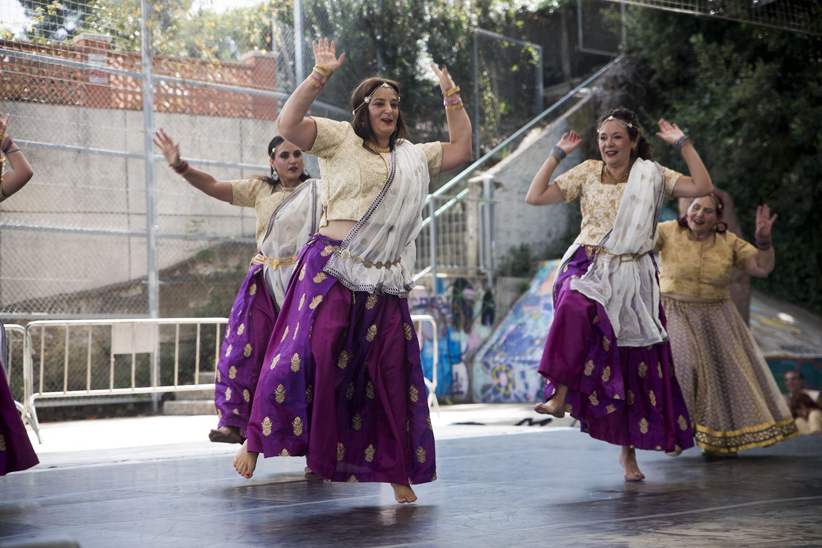 Balls de festa major en la Festa Major de les Planes. FOTO: Bernat Millet.