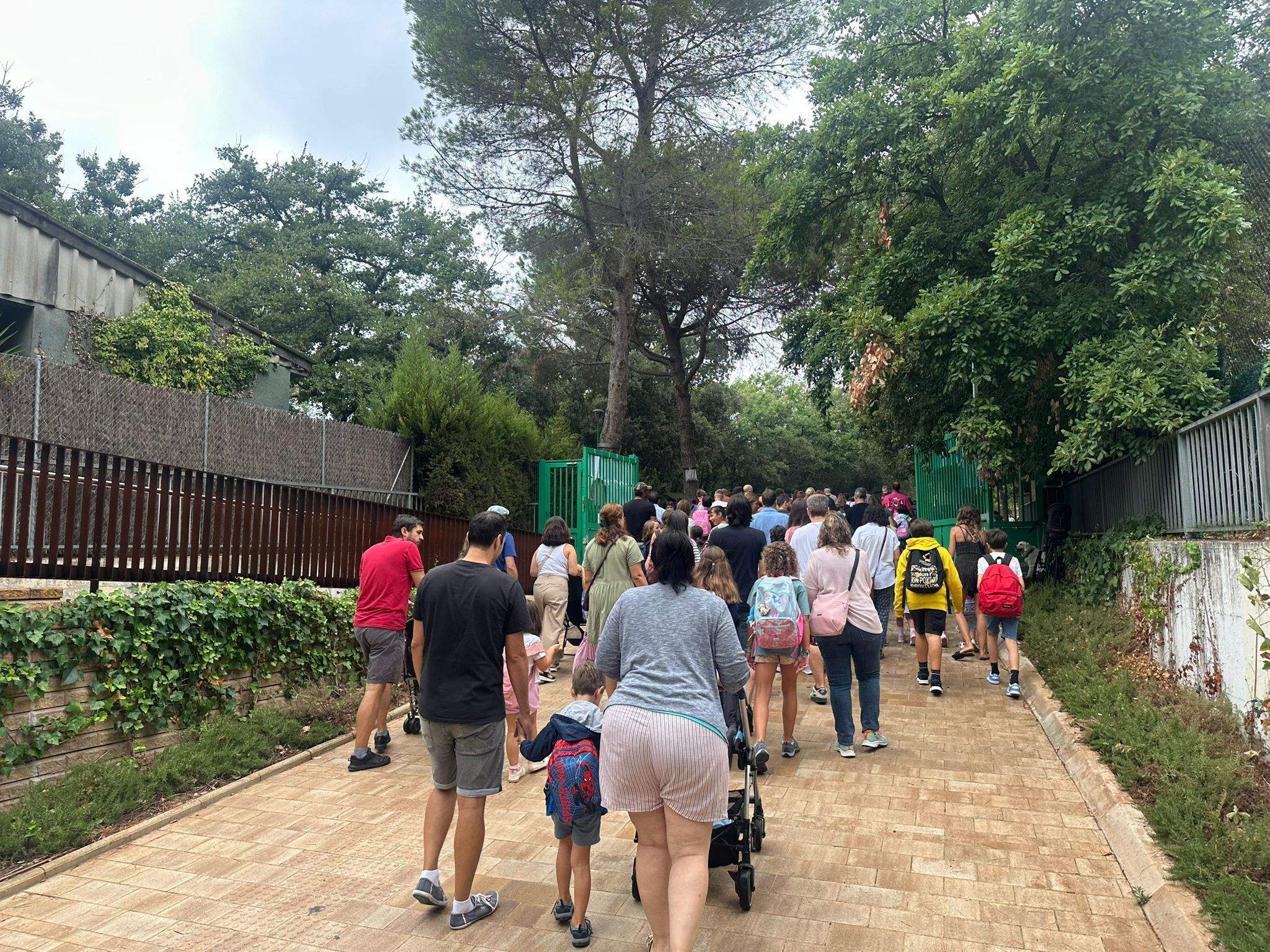 Inici del curs al Pins del Vallès FOTO: Lluna Fabregat (TOT Sant Cugat)