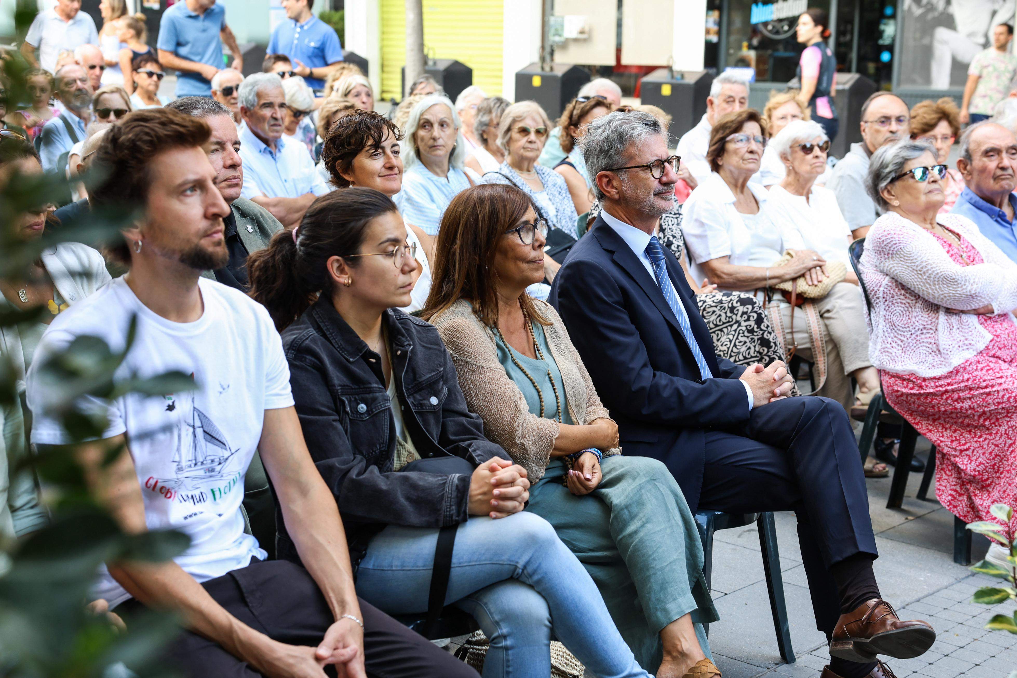 Acte institucional Diada Nacional de Catalunya a Sant Cugat i actuació Coral Sant Cugat del Club Muntanyenc. FOTO: Ajuntament