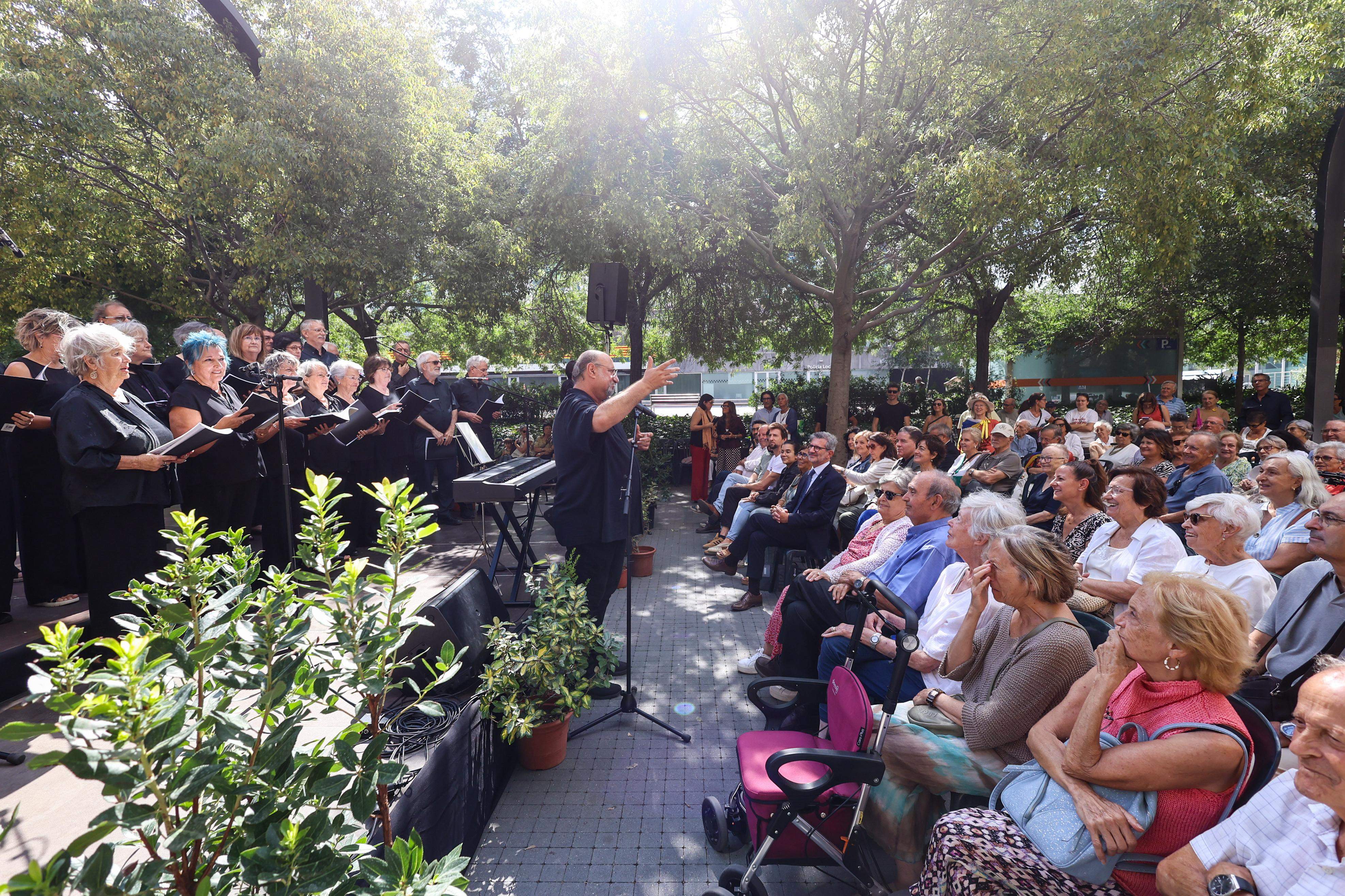 Acte institucional Diada Nacional de Catalunya a Sant Cugat i actuació Coral Sant Cugat del Club Muntanyenc. FOTO: Ajuntament