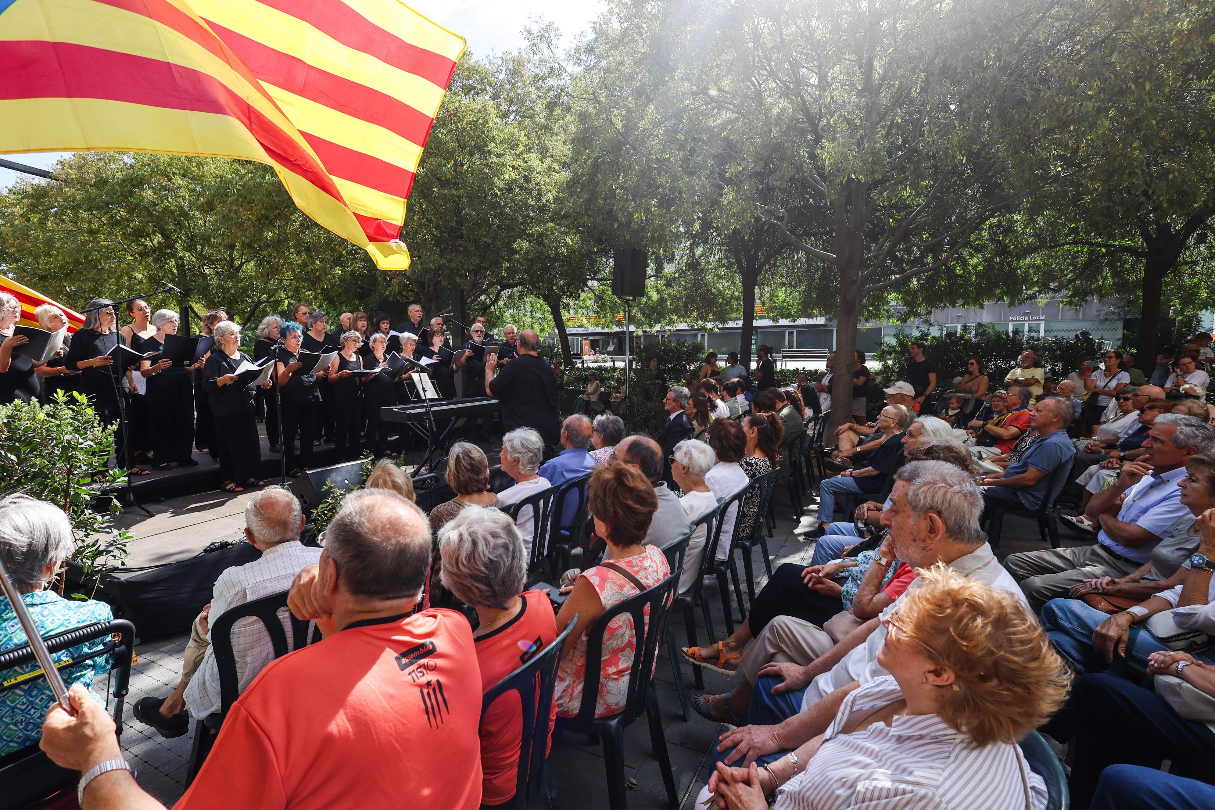 Acte institucional Diada Nacional de Catalunya a Sant Cugat i actuació Coral Sant Cugat del Club Muntanyenc. FOTO: Ajuntament