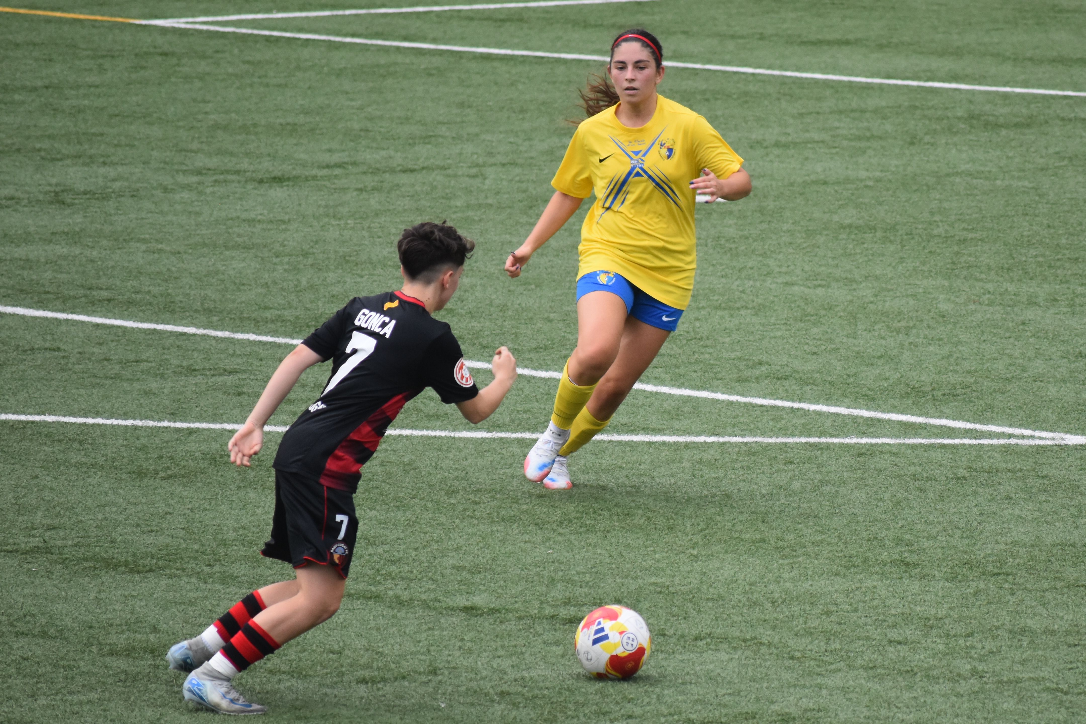 Partit del Sant Cugat FC femení. FOTO: Lluna Fabregat