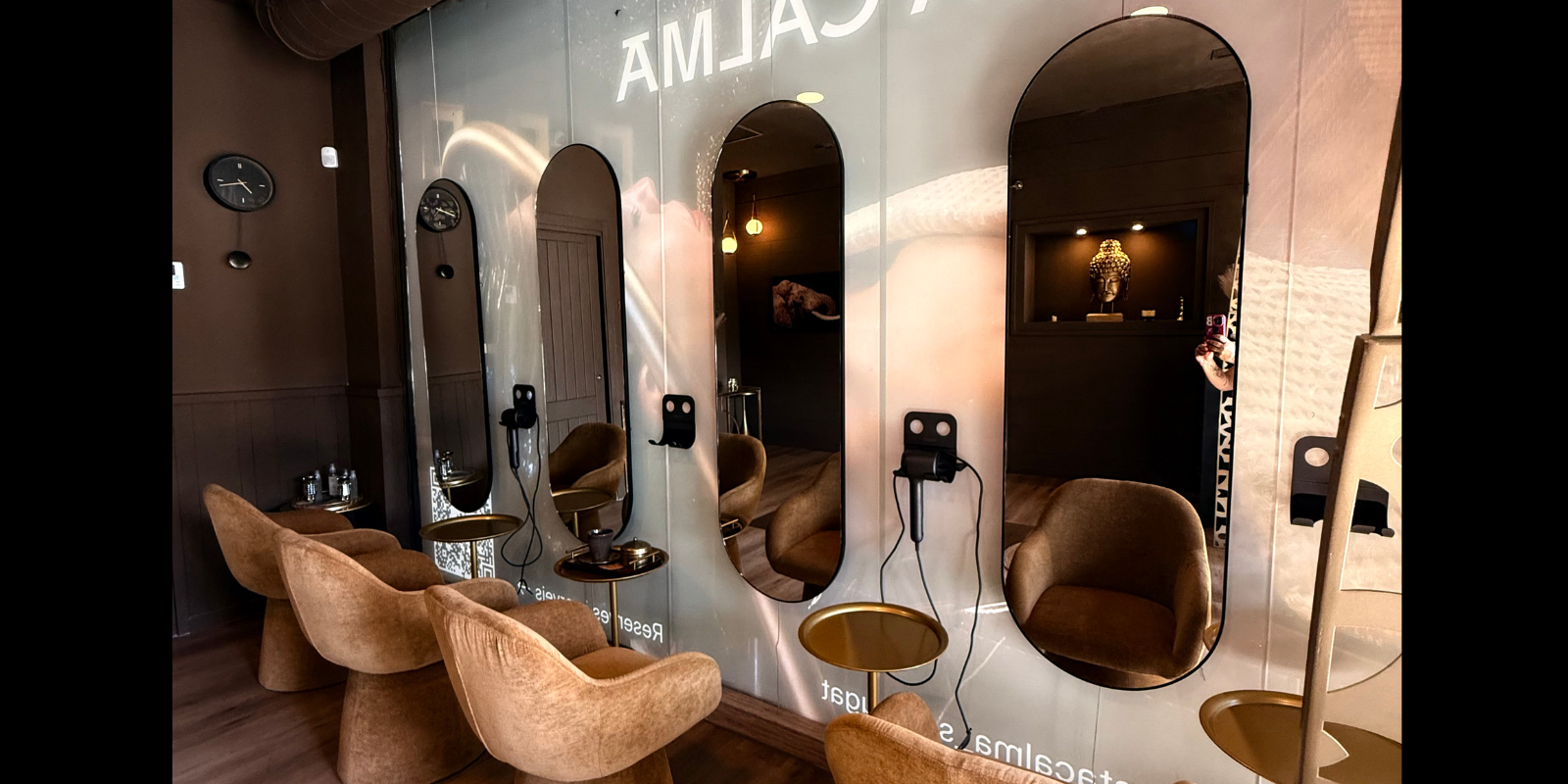 Àrea eixugacabells al  temple benestar, SPA Body Hair Santa Calma de Sant Cugat. FOTO Cedida