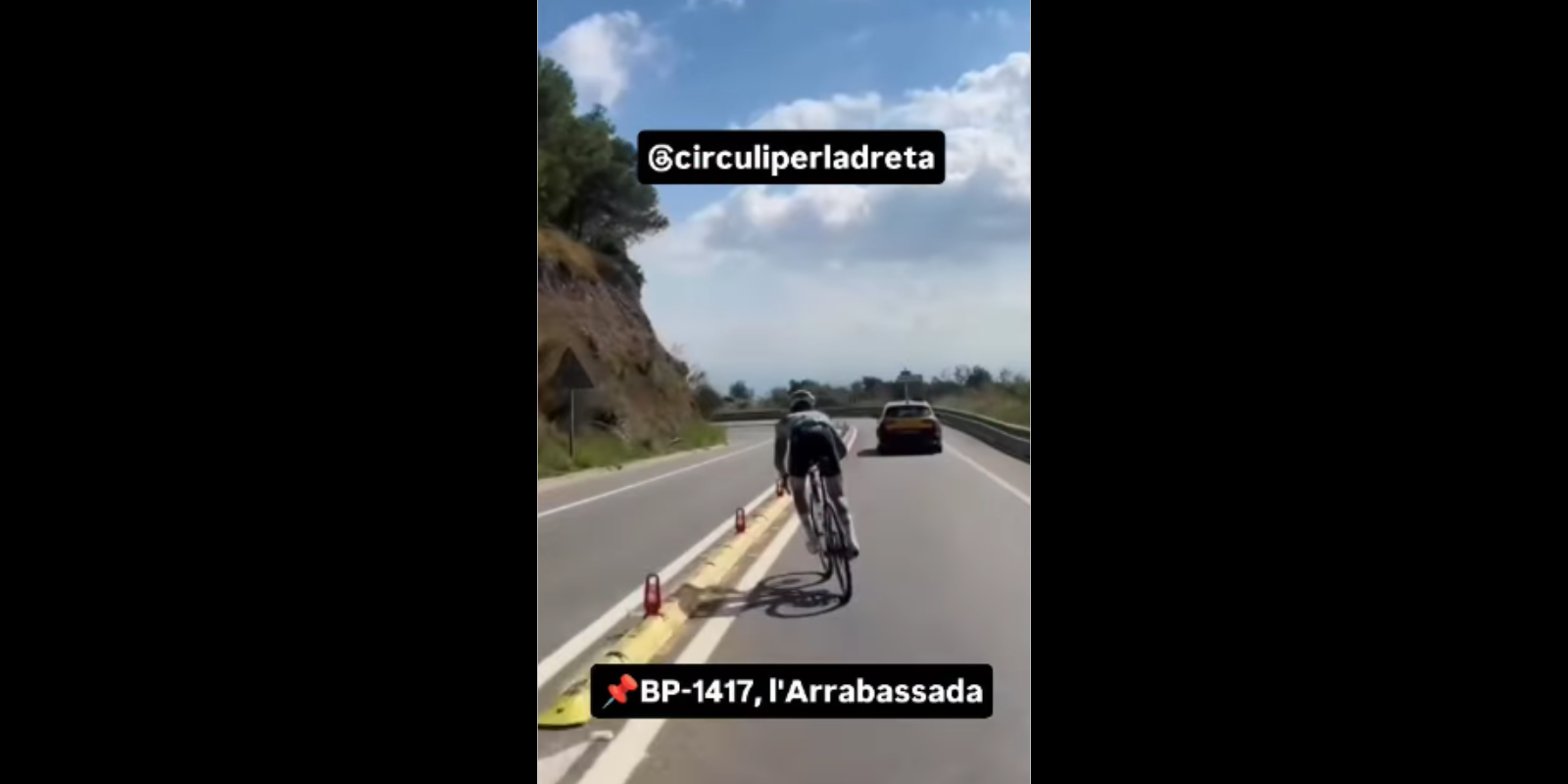 El ciclista baixant per l'Arrabassada FOTO: Circuli per la dreta