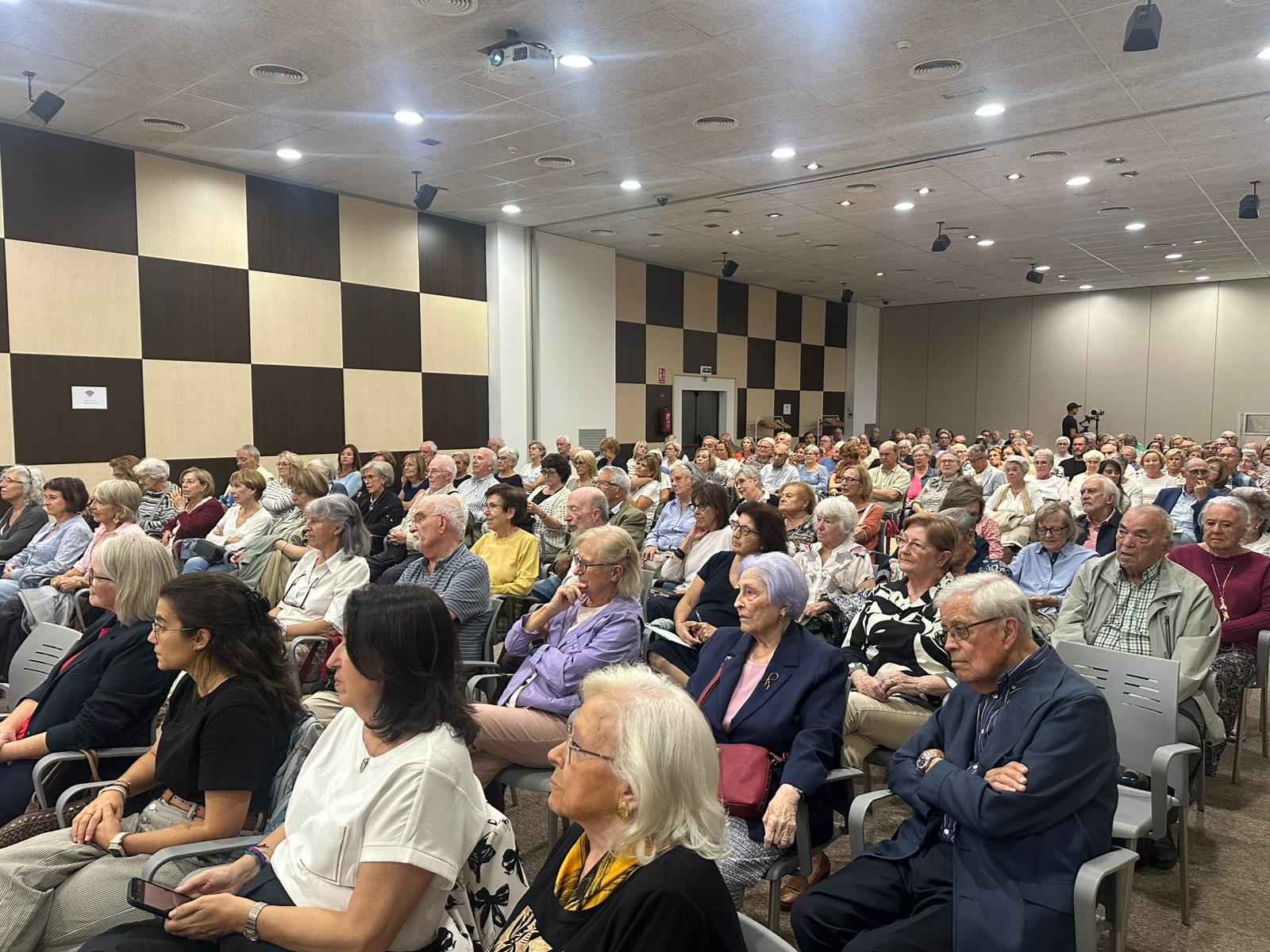 WhatsApp Image 2025 10 02 at 19.36.29 (4)