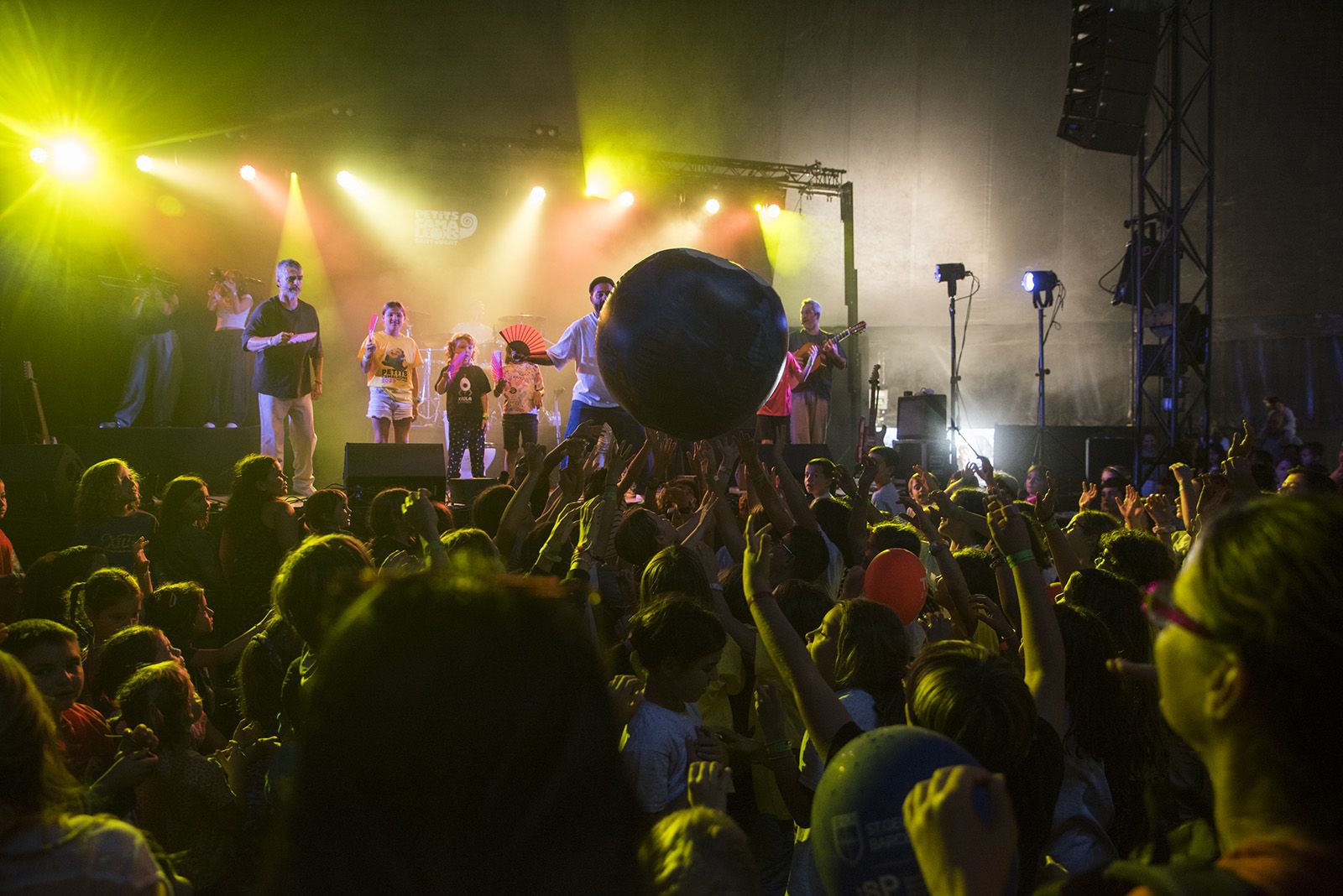 Xiula al Petits Camaleons 2025. FOTO: Bernat Millet.