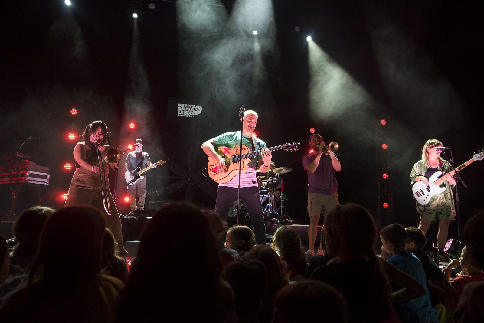 Els Catarres al Petits Camaleons 2025. FOTO: Bernat Millet.