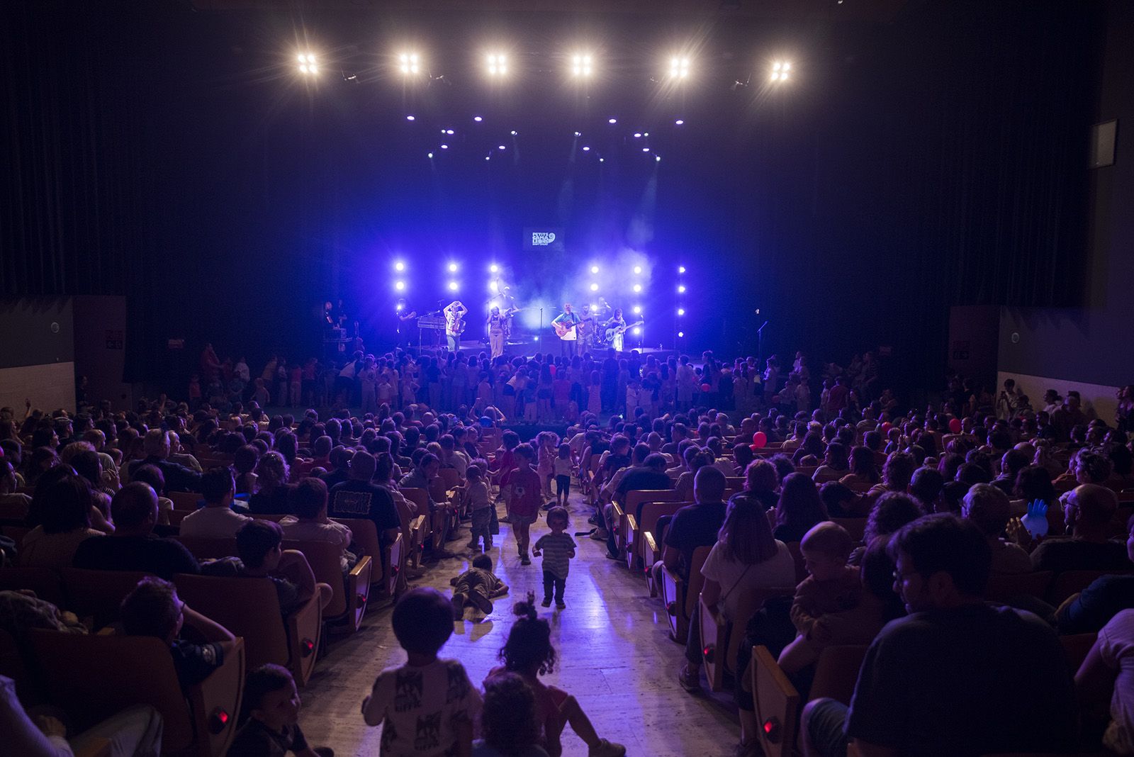 Els Catarres al Petits Camaleons 2025. FOTO: Bernat Millet.