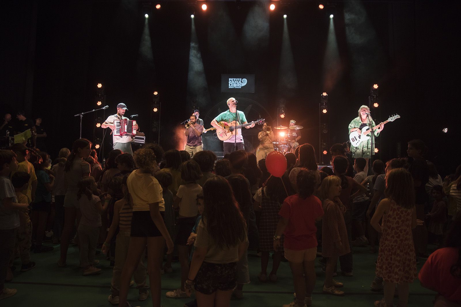 Els Catarres al Petits Camaleons 2025. FOTO: Bernat Millet.