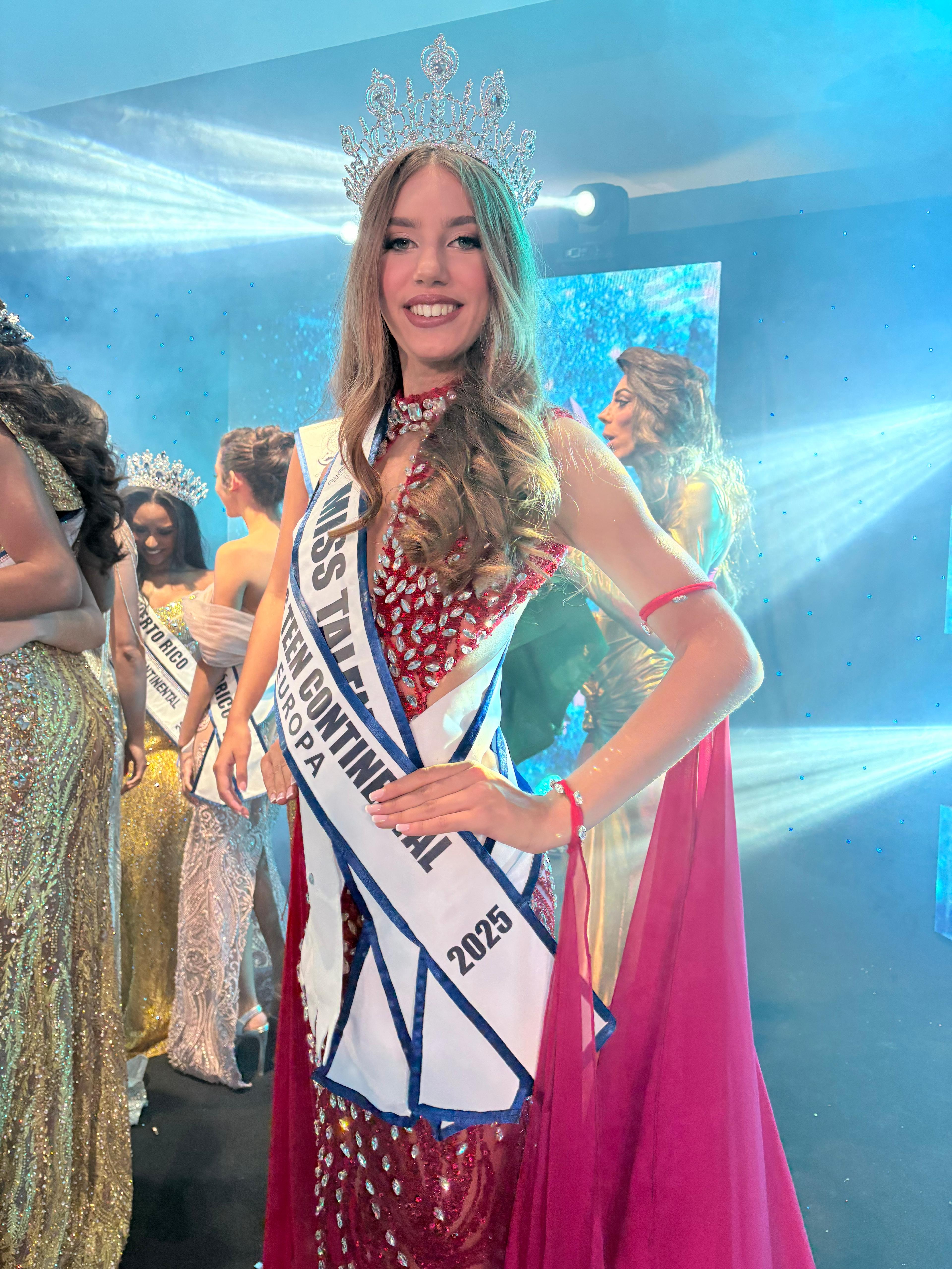 WhatsApp Image 2025 10 01 at 16.31.23 (1)