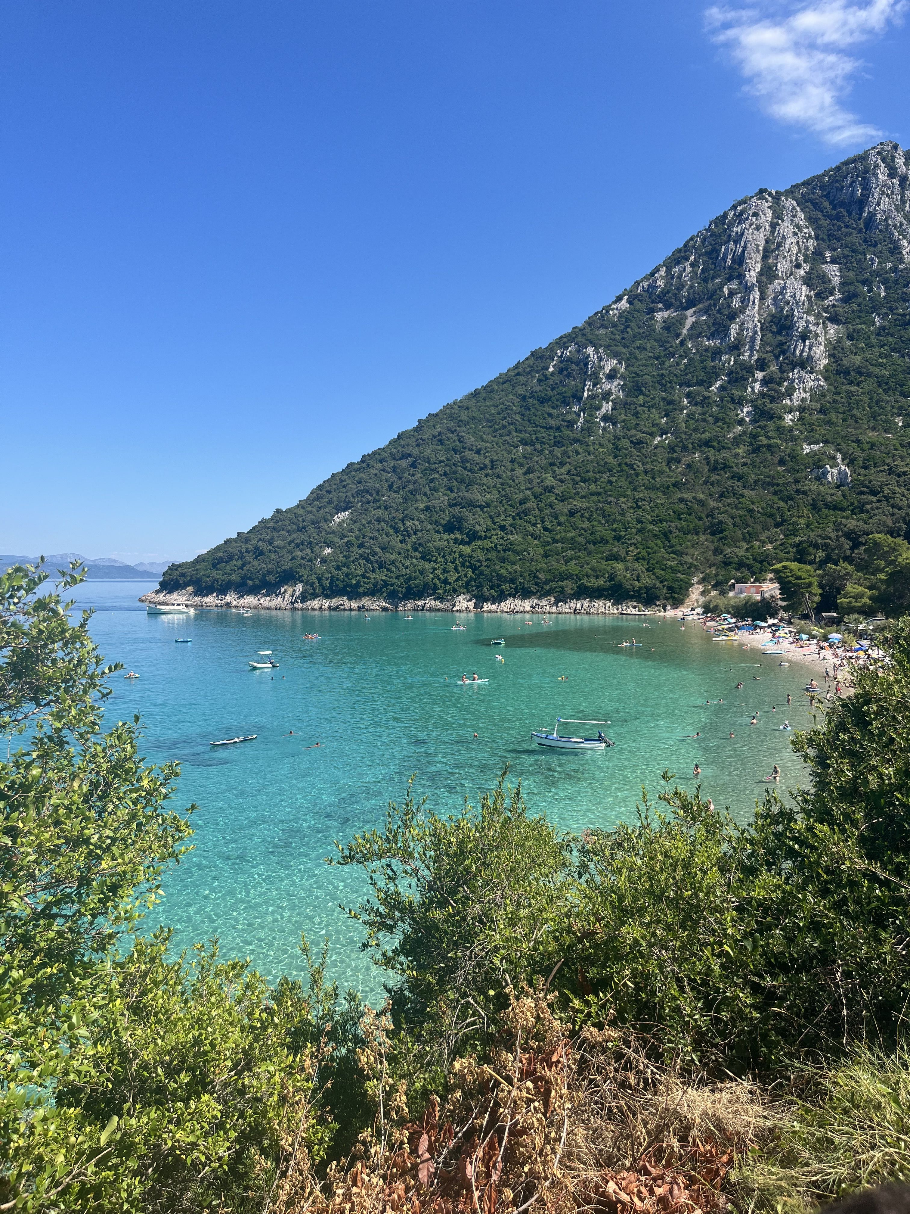 Divna, l'instant que no s'esborra - Plaça Divna, Korçula, Croàcia FOTO: Àfrica Boleko