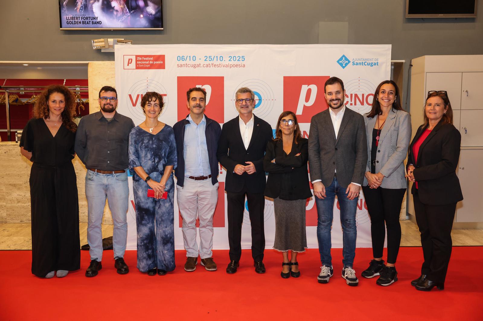 'L’humor i la festa', espectacle inaugural del Festival Nacional de Poesia. FOTO: Ajuntament