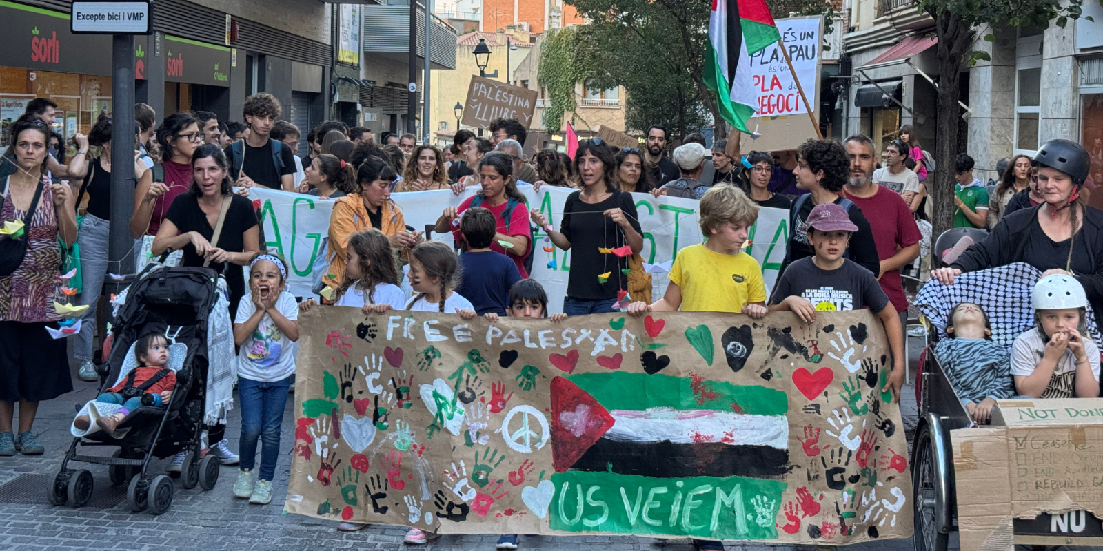 Mobilització en la vaga per Palestina. FOTO: TOT Sant Cugat