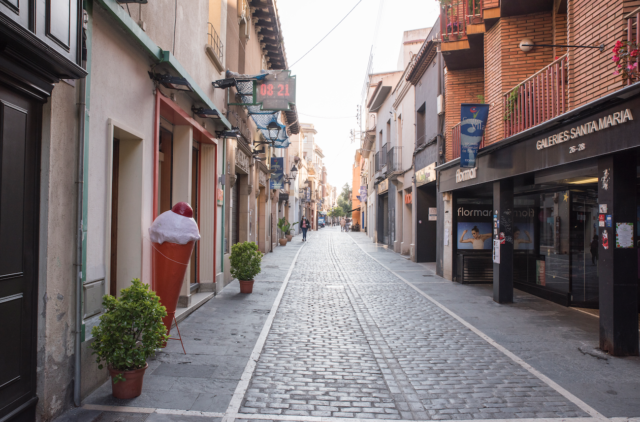 Eix comercial del centre de Sant Cugat. FOTO: Bernat Millet