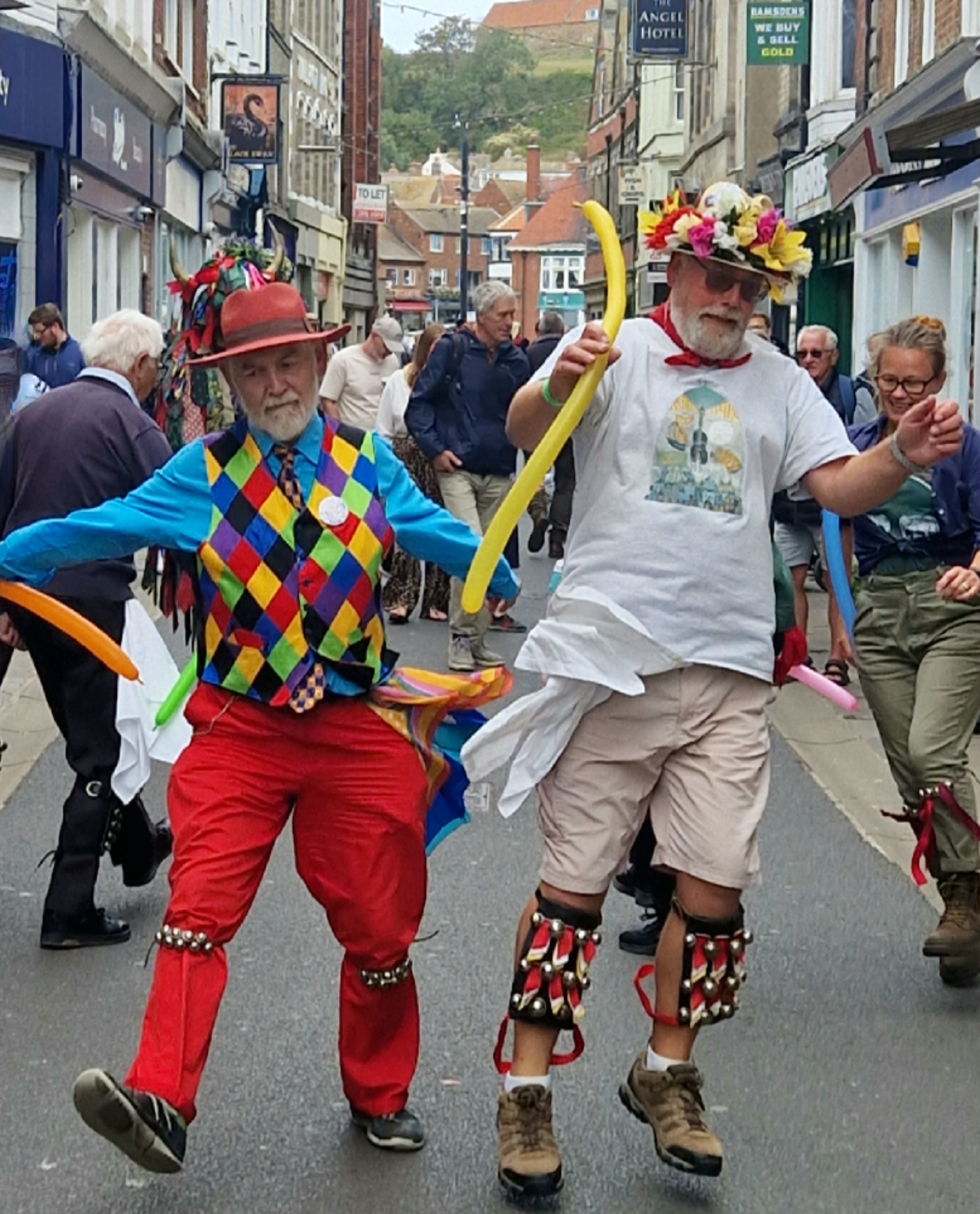 Dansa folklòrica tradicional - Yorkshire, Anglaterra FOTO: Helen Julia Jackson