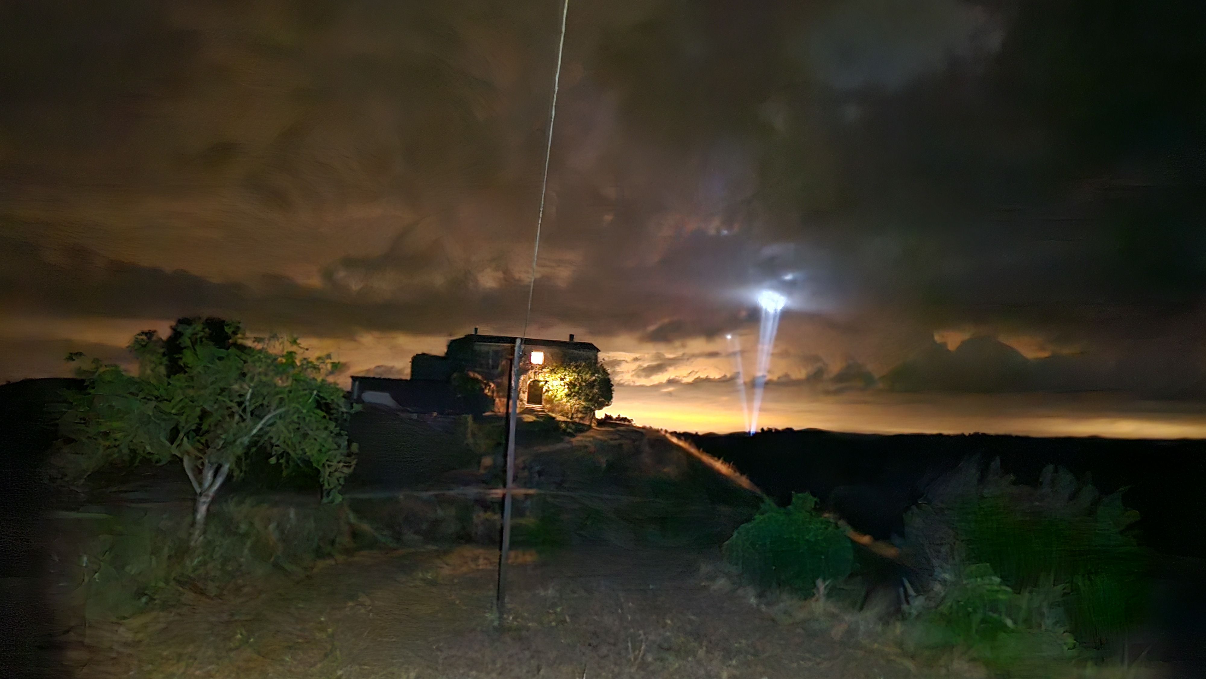 El crit de la lluna - Sant Feliu Sasserra, Catalunya FOTO: Juan Manuel Rius Casals