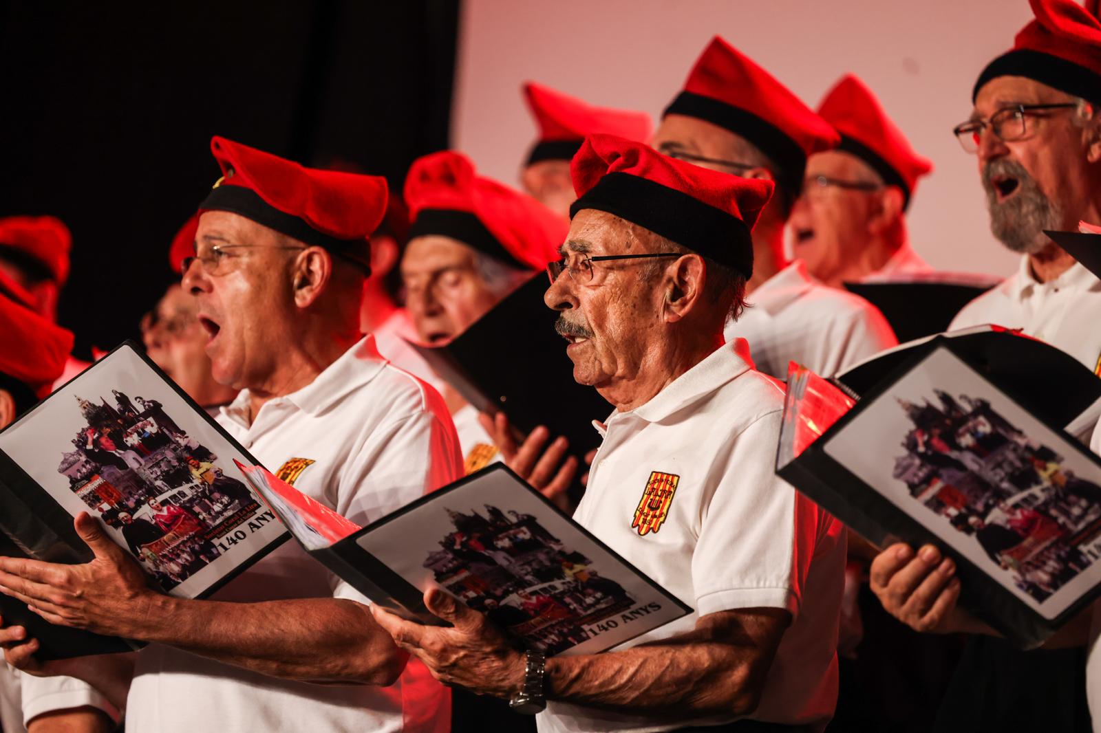 Salvador Mora, en una actuació amb la Societat Coral La Lira FOTO: Arxiu