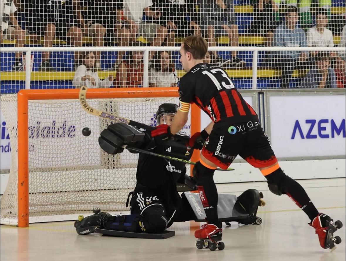 Primera victòria de la temporada per al Patí Hoquei Club Sant Cugat i altres resultats. FOTO: @hoqueiclick