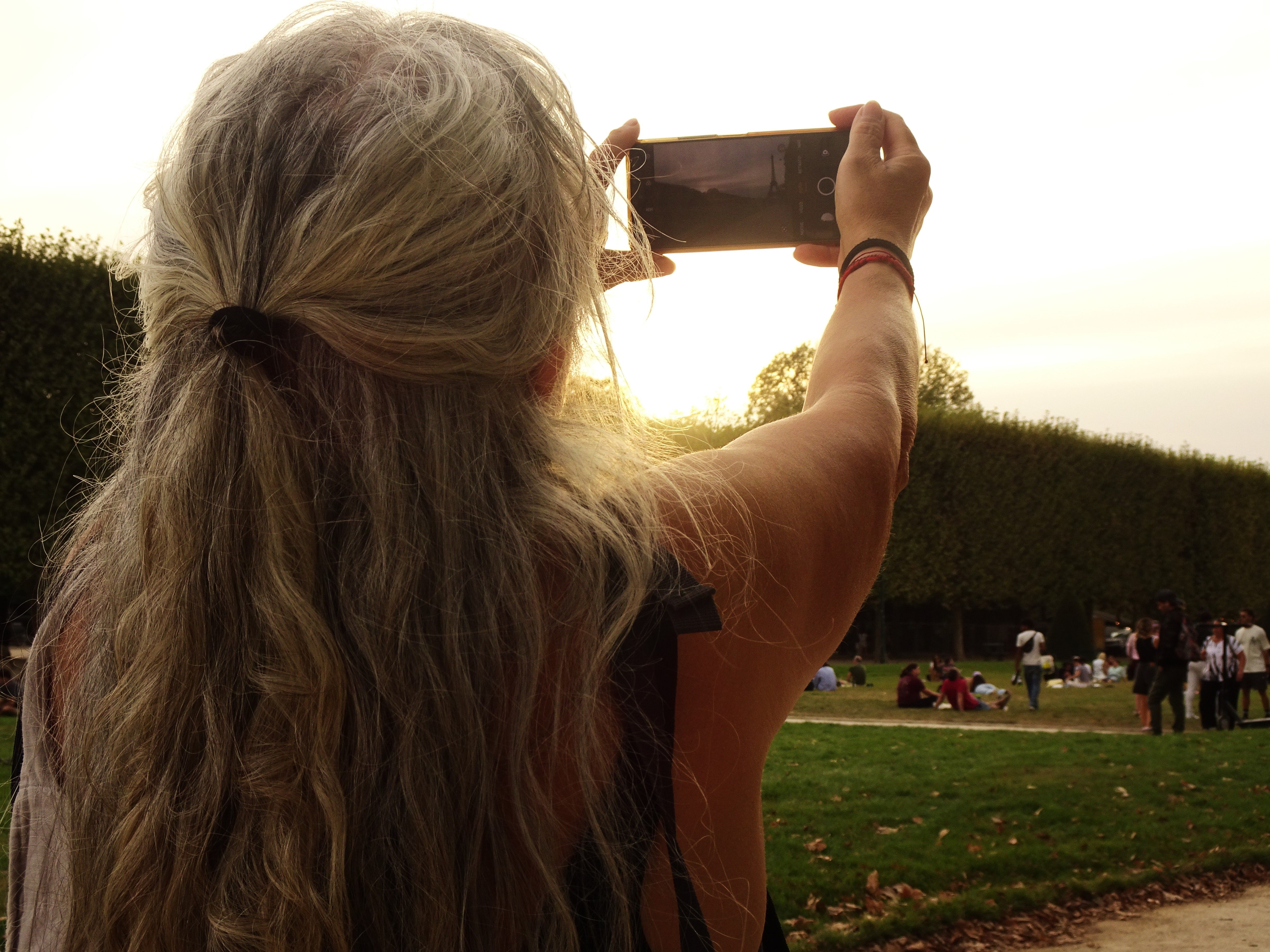 Fotografiant la posta de Sol - Paris FOTO: Angels Gàmez Gàmez 
