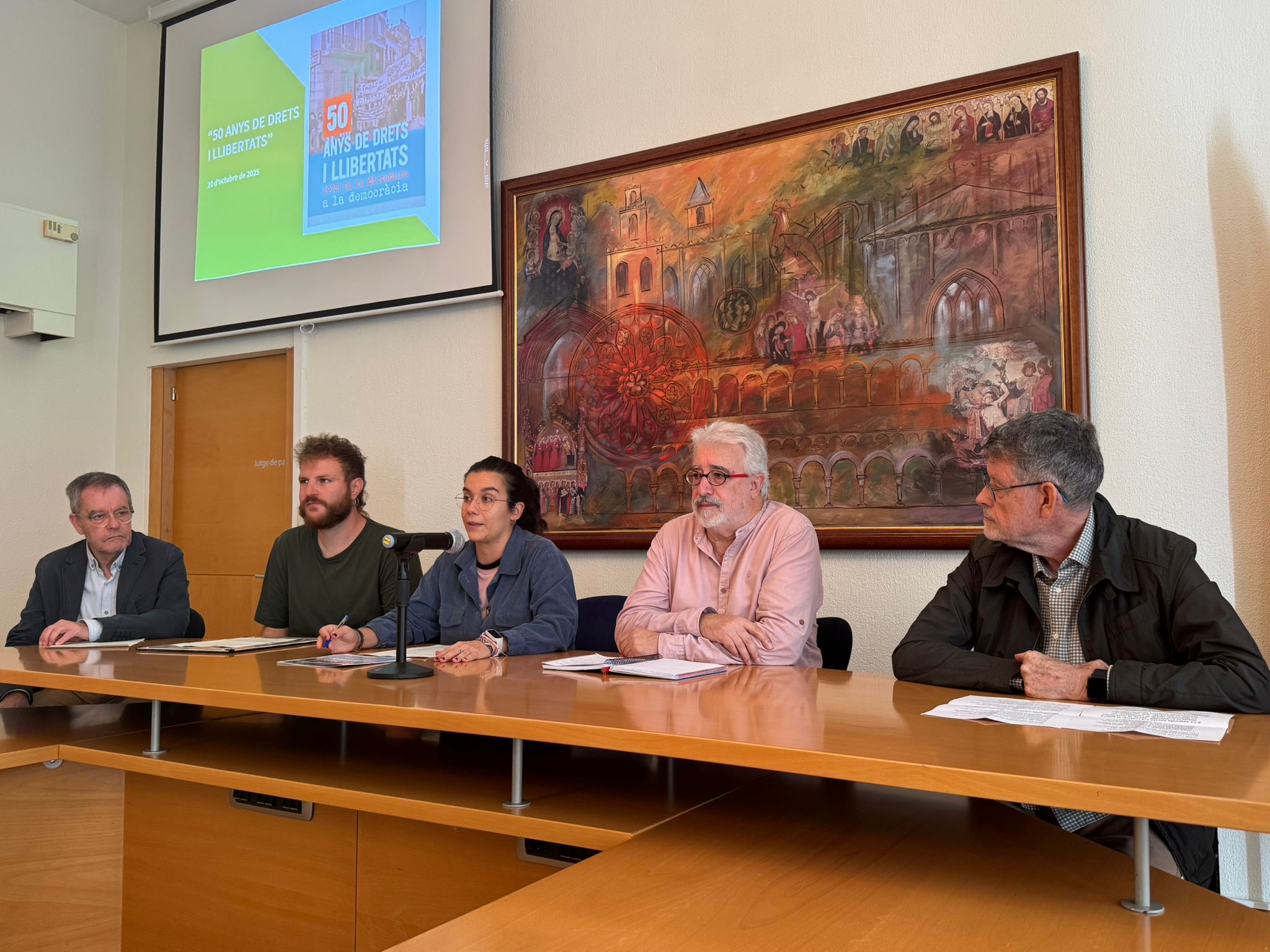 Presentació del programa 50 anys de Drets i Llibertats amb la regidora de Memòria Històrica, Esther Madrona. FOTO: TOT Sant Cugat