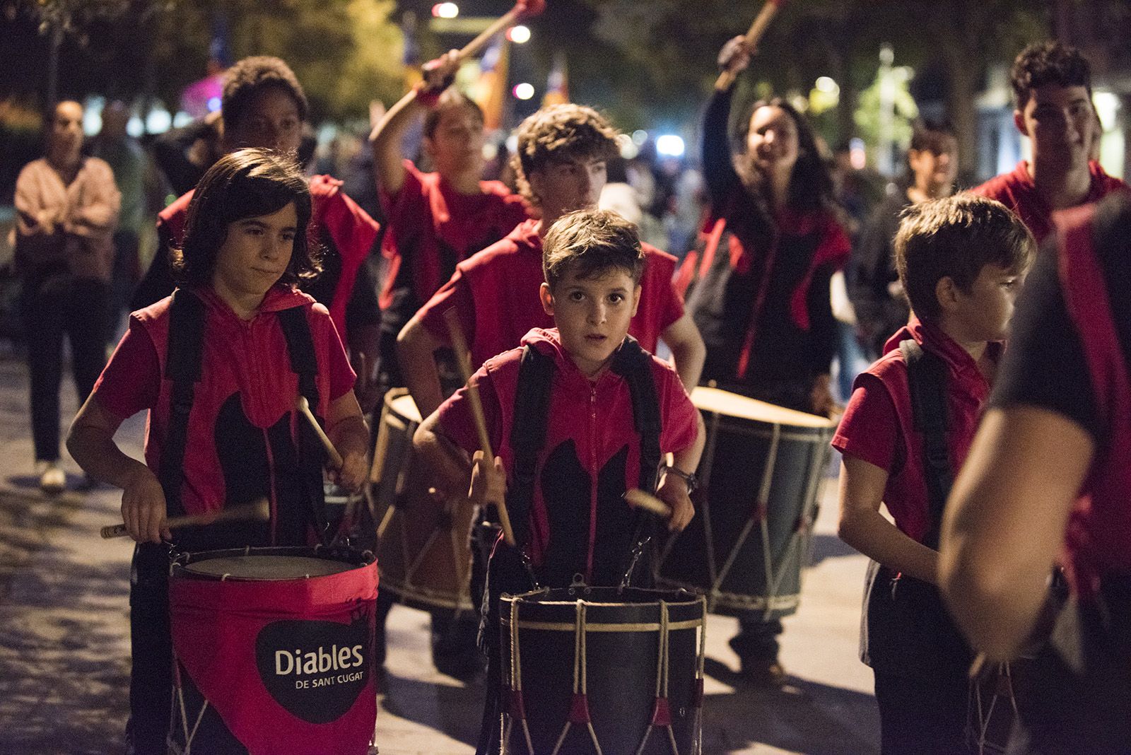 Cercavila de les entitats. FOTO: Bernat Millet.
