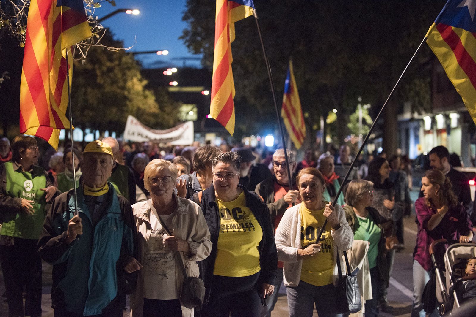 Cercavila de les entitats. FOTO: Bernat Millet.