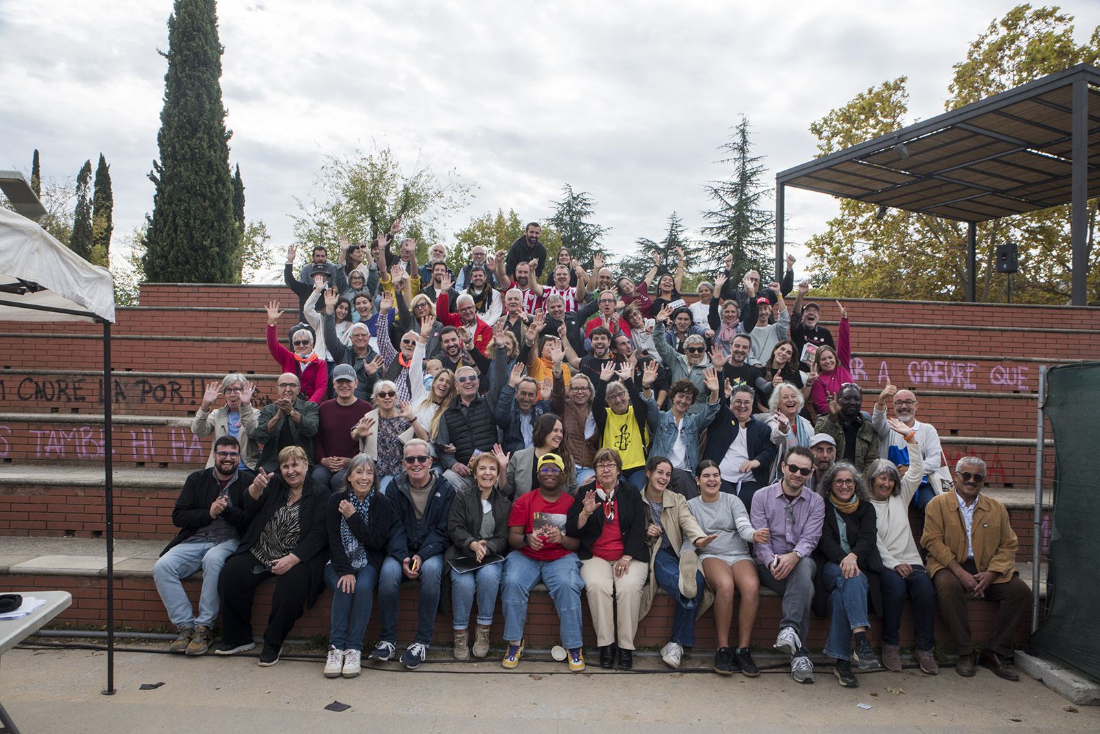 Foto de grup de les enitats. FOTO: Bernat Millet.