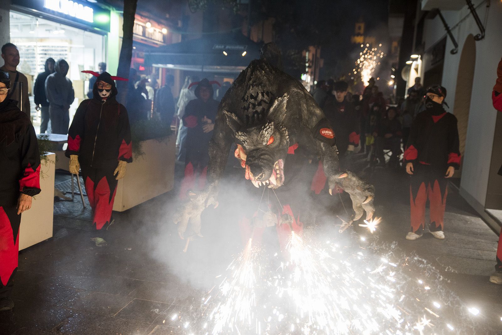 Correfoc infantil. FOTO: Bernat Millet.