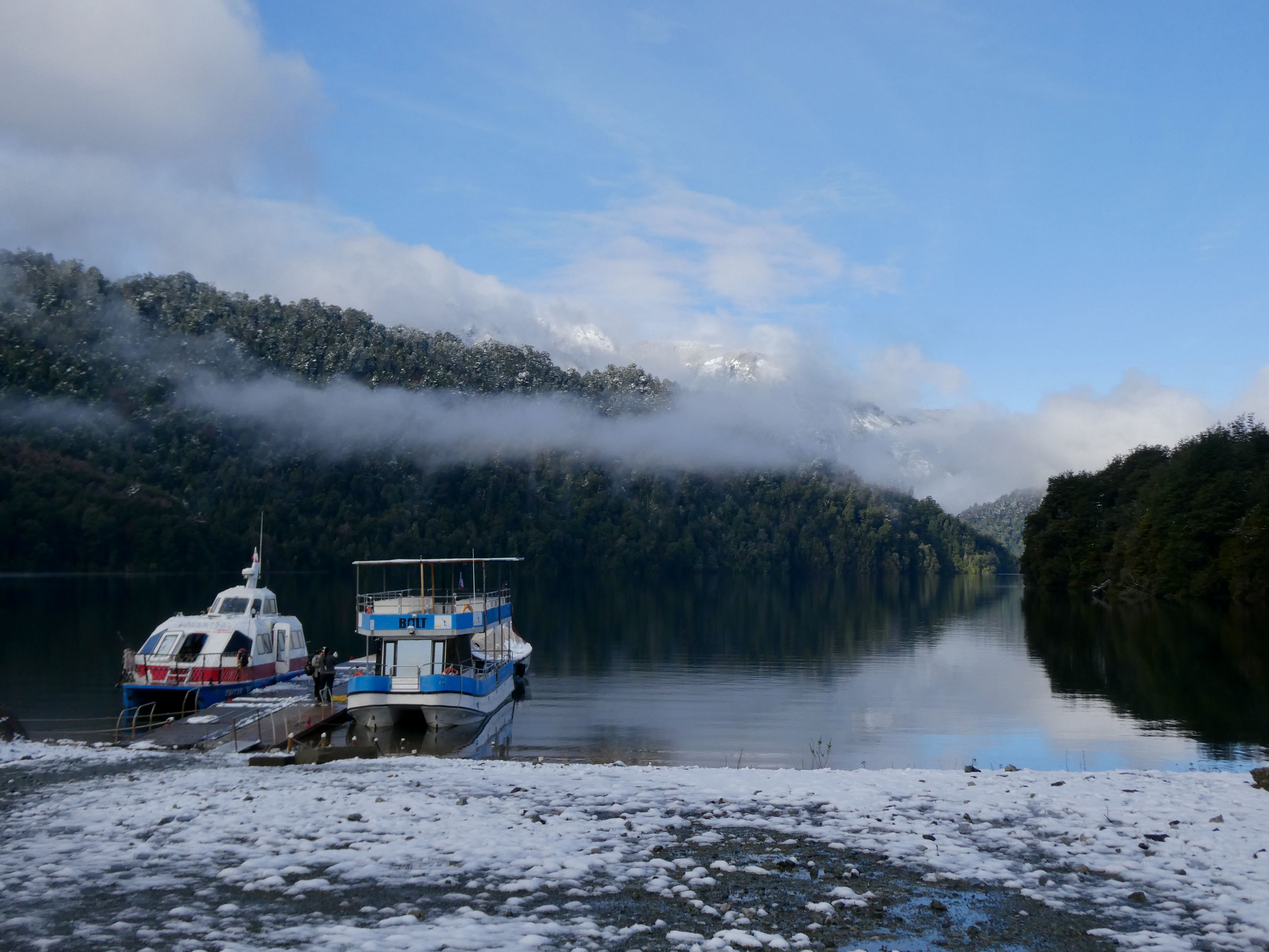 Puerto fuy gelat - Puerto Fuy, Xile FOTO: Júlia Garrell Gomez