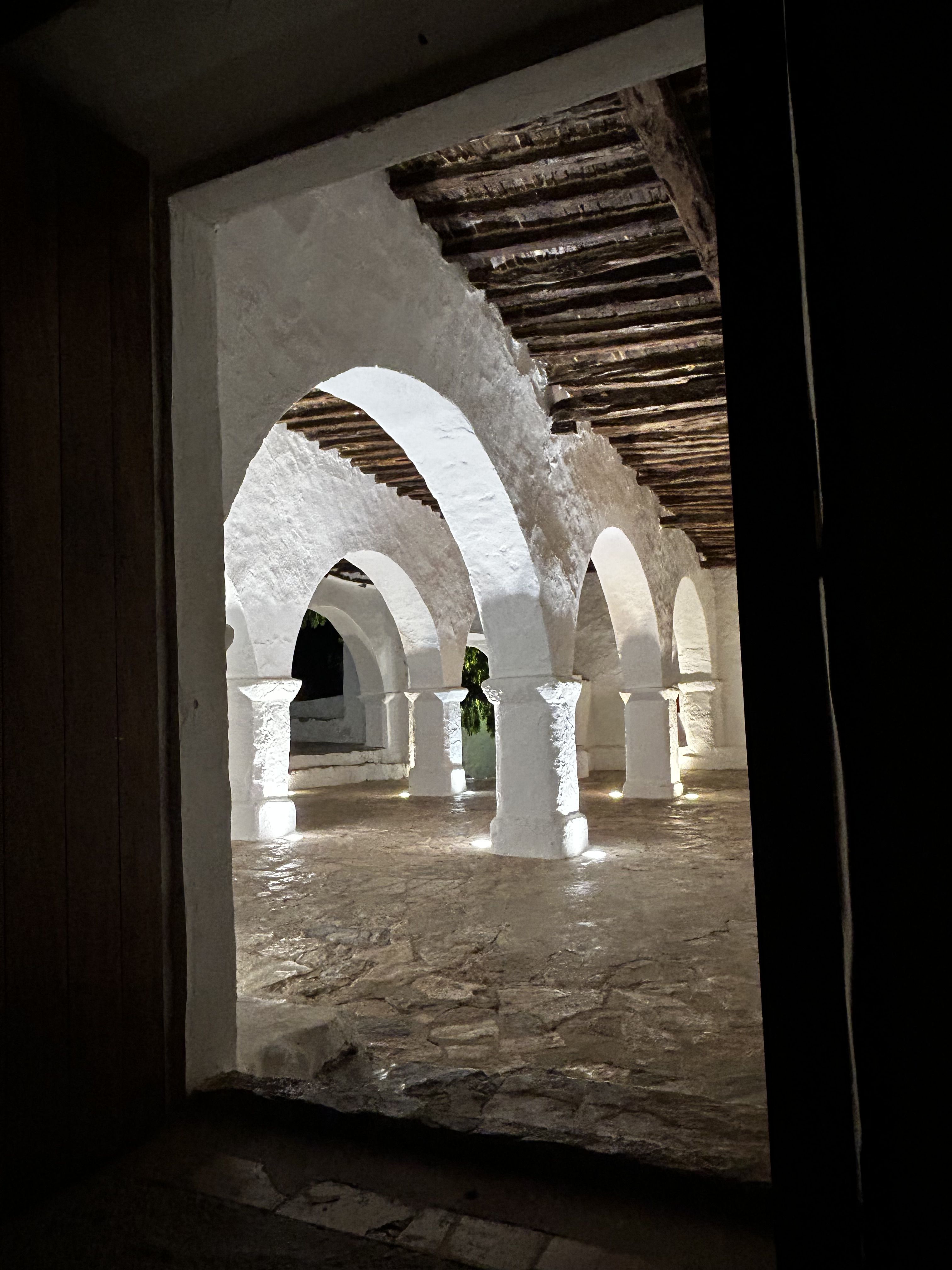 Porxo - Esglèsia de Puig de Misa, St Eularia des Riu, Eivissa FOTO: Cristina Clapés Garcia