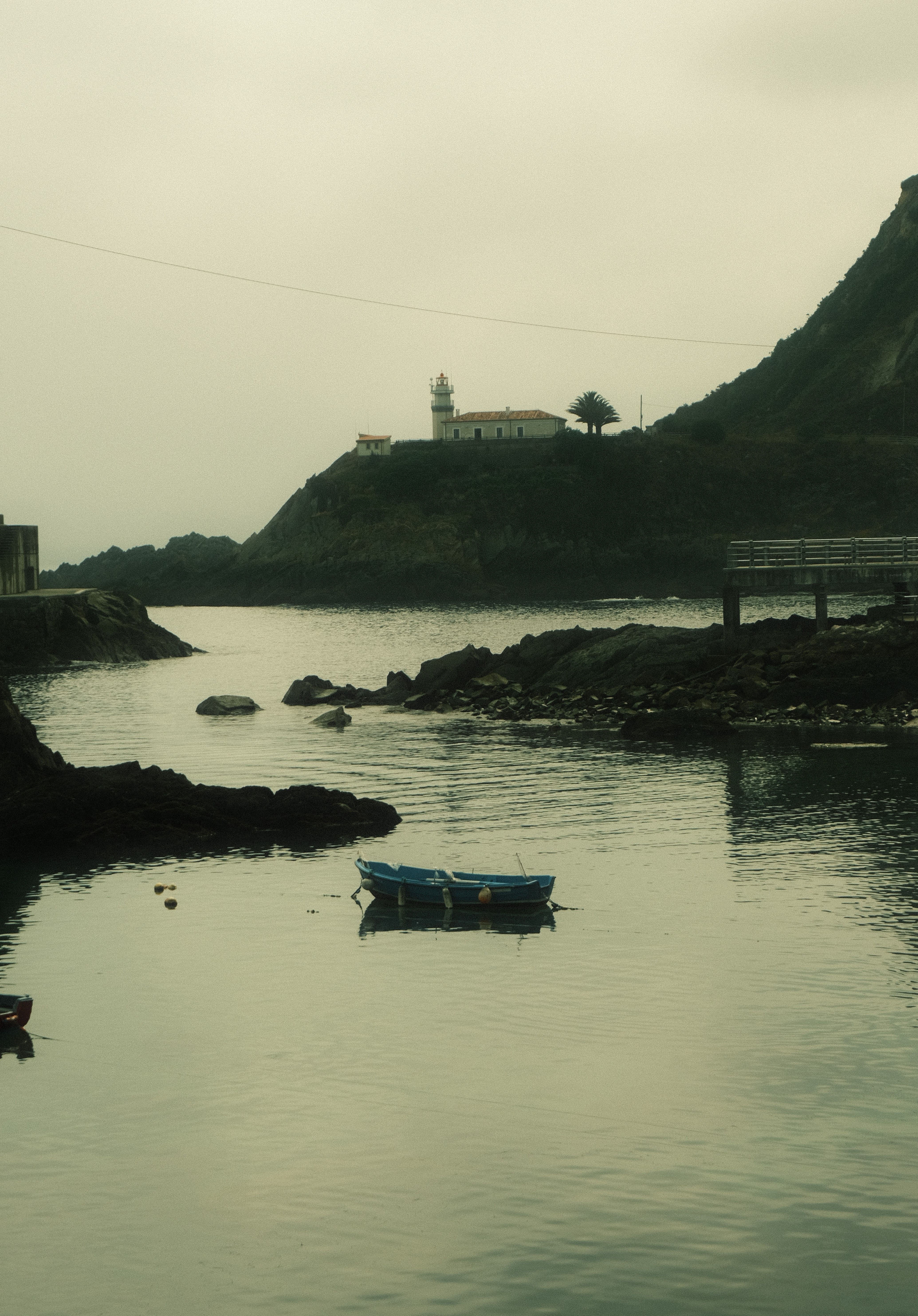 Reposant al moll - Cudillero, Astúries FOTO: Carlos Martínez Verdú