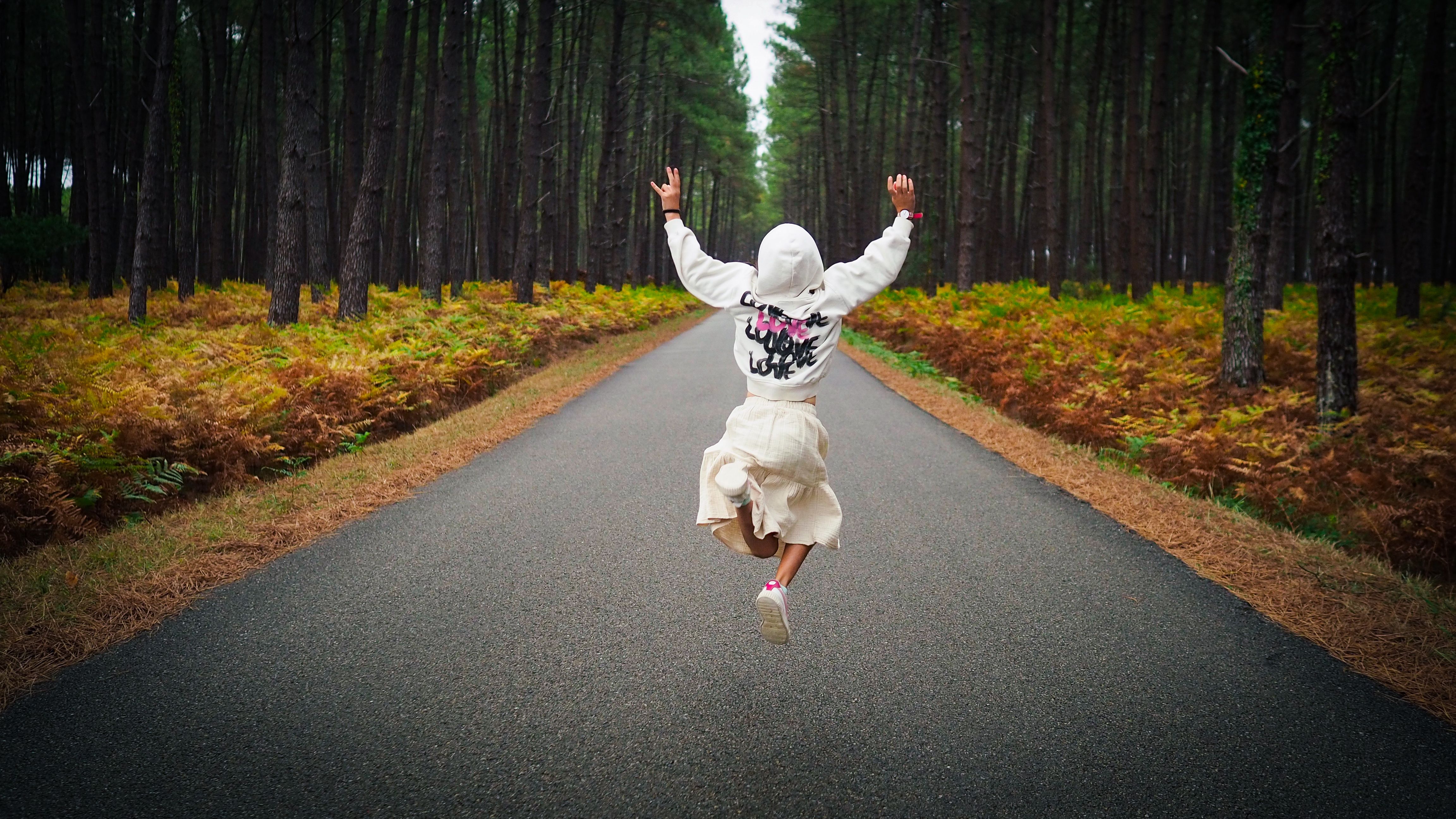 Salto breve, infància eterna - Lyon, França FOTO: Estíbaliz Linto