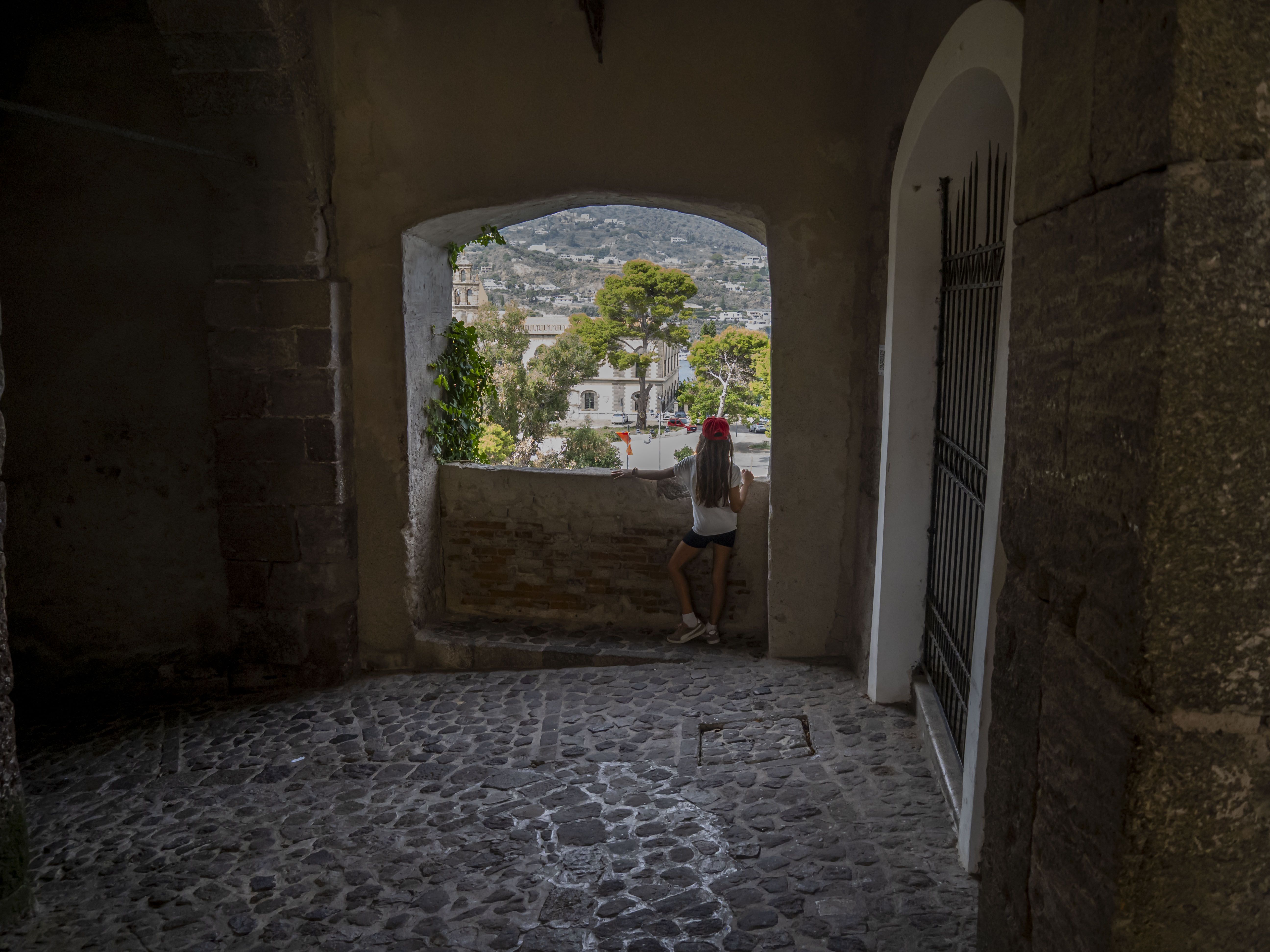 Ventana en eolies - Lipari FOTO: Valentin Casado Lafuente
