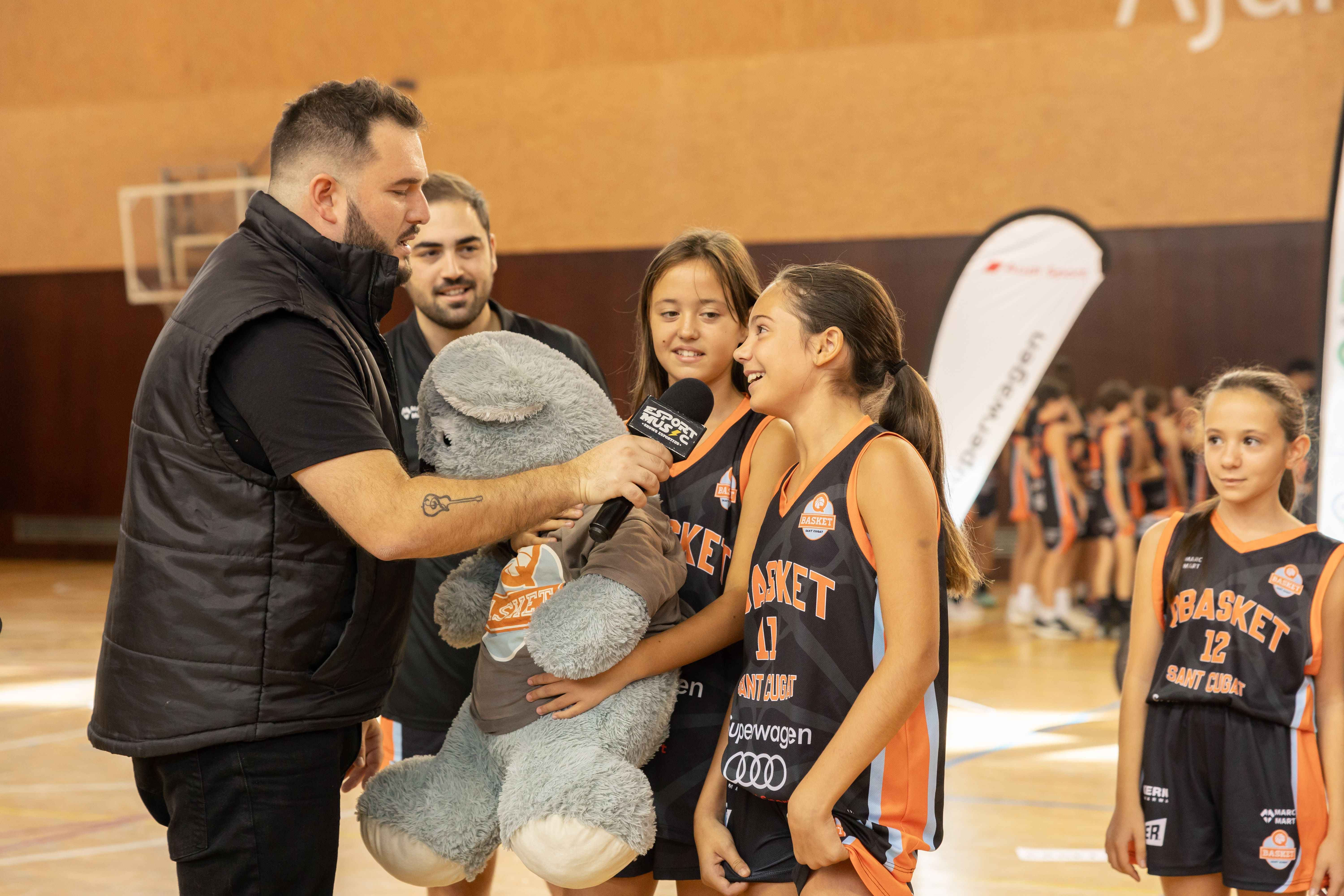 Presentació d'equips del Qbasket Sant Cugat de la temporada 2025/2026. FOTO: Arnau Padilla (TOT Sant Cugat)