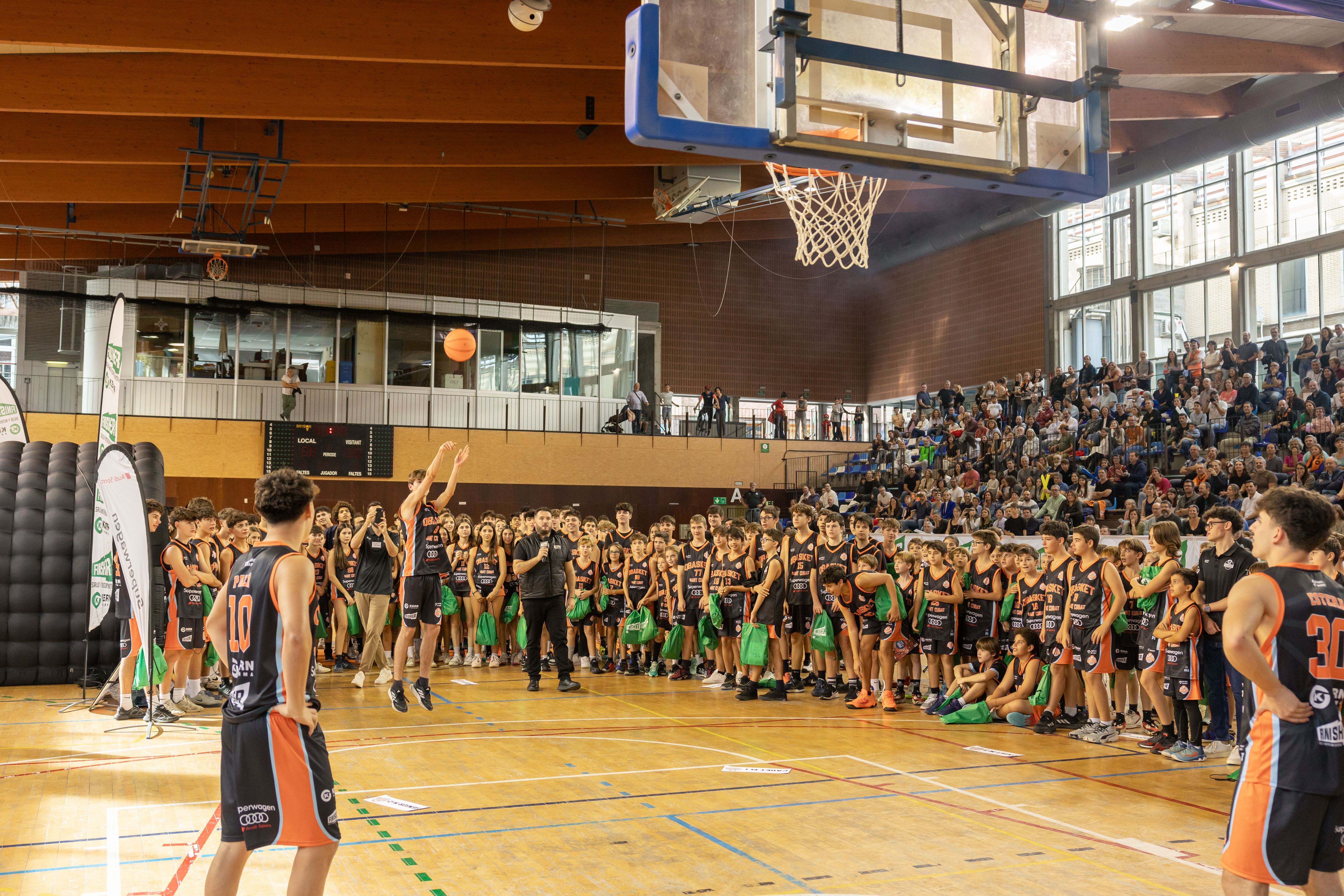 Presentació d'equips del Qbasket Sant Cugat de la temporada 2025/2026. FOTO: Arnau Padilla (TOT Sant Cugat)