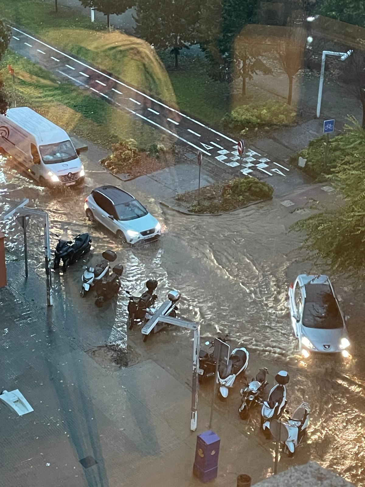 Inundacions a la rambla del Celler FOTO: Cedida