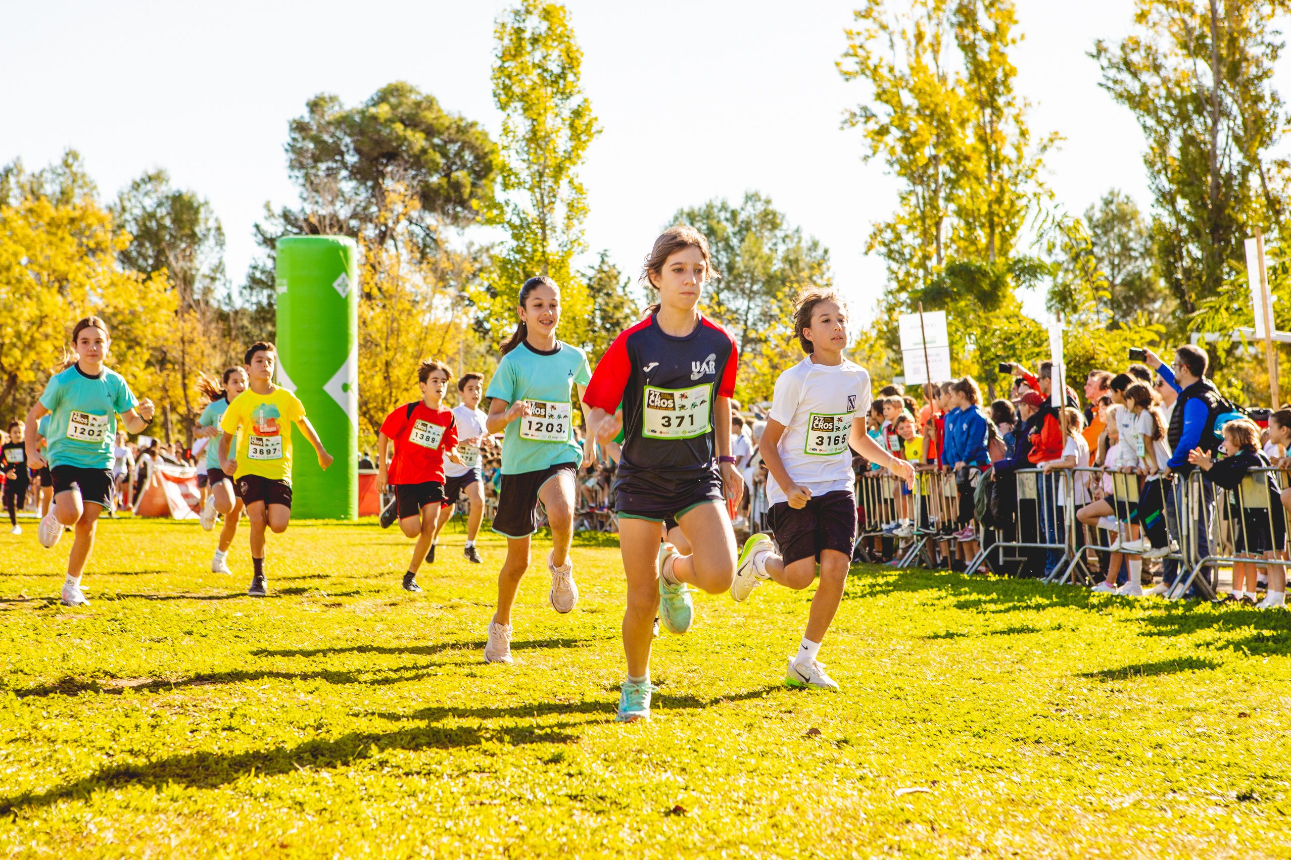 Sant Cugat celebra el 27è Cros Ciutat de Sant Cugat amb uns 4.000 participants FOTO: Joana Arribas (TOT Sant Cugat)