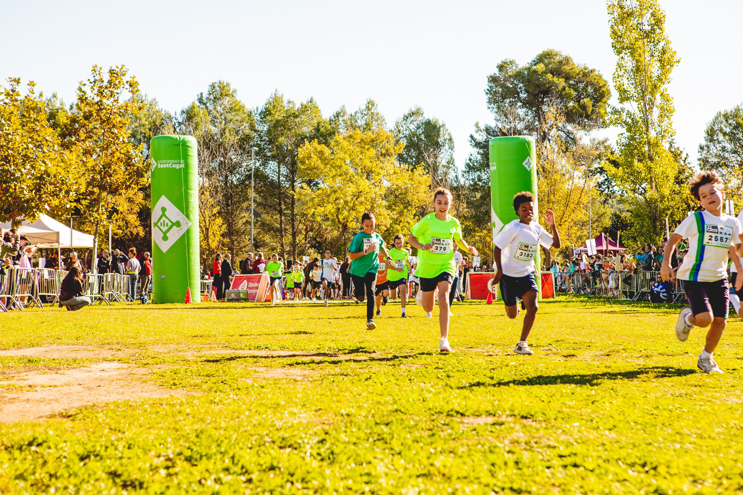 Sant Cugat celebra el 27è Cros Ciutat de Sant Cugat amb uns 4.000 participants FOTO: Joana Arribas (TOT Sant Cugat)