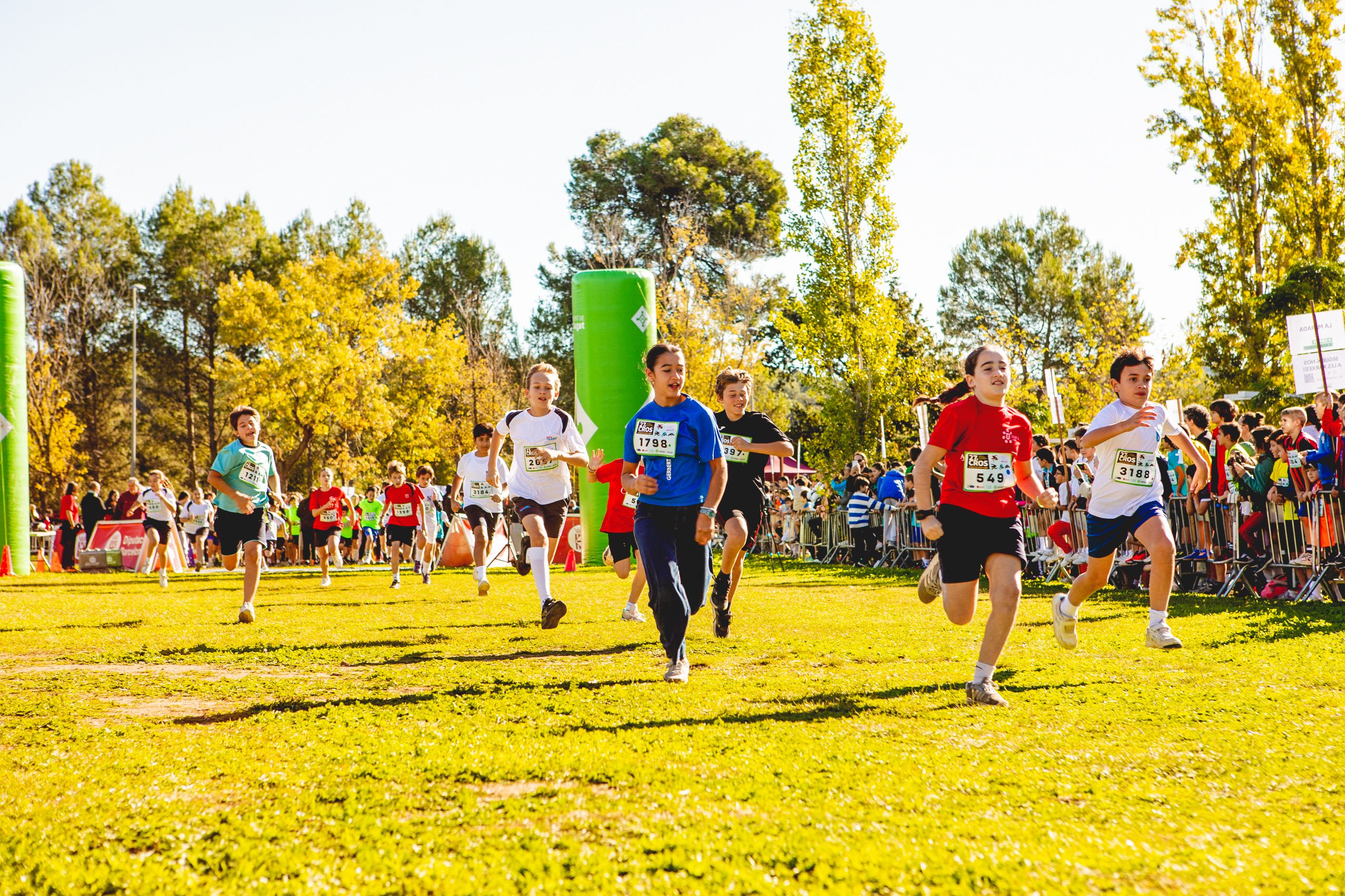 Sant Cugat celebra el 27è Cros Ciutat de Sant Cugat amb uns 4.000 participants FOTO: Joana Arribas (TOT Sant Cugat)