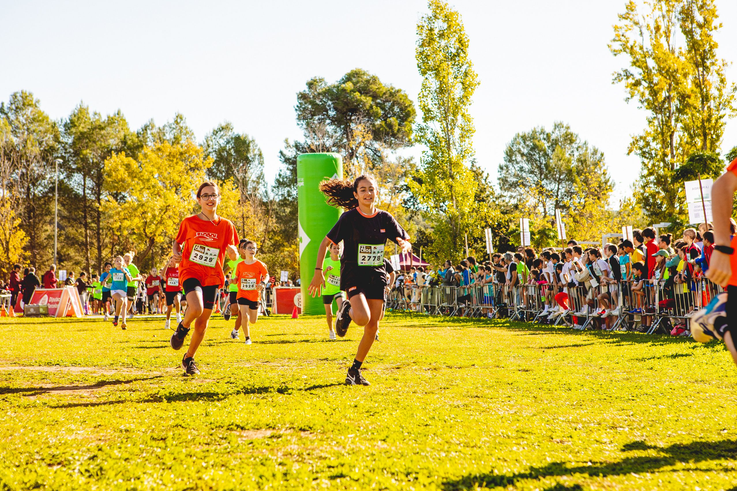 Sant Cugat celebra el 27è Cros Ciutat de Sant Cugat amb uns 4.000 participants FOTO: Joana Arribas (TOT Sant Cugat)