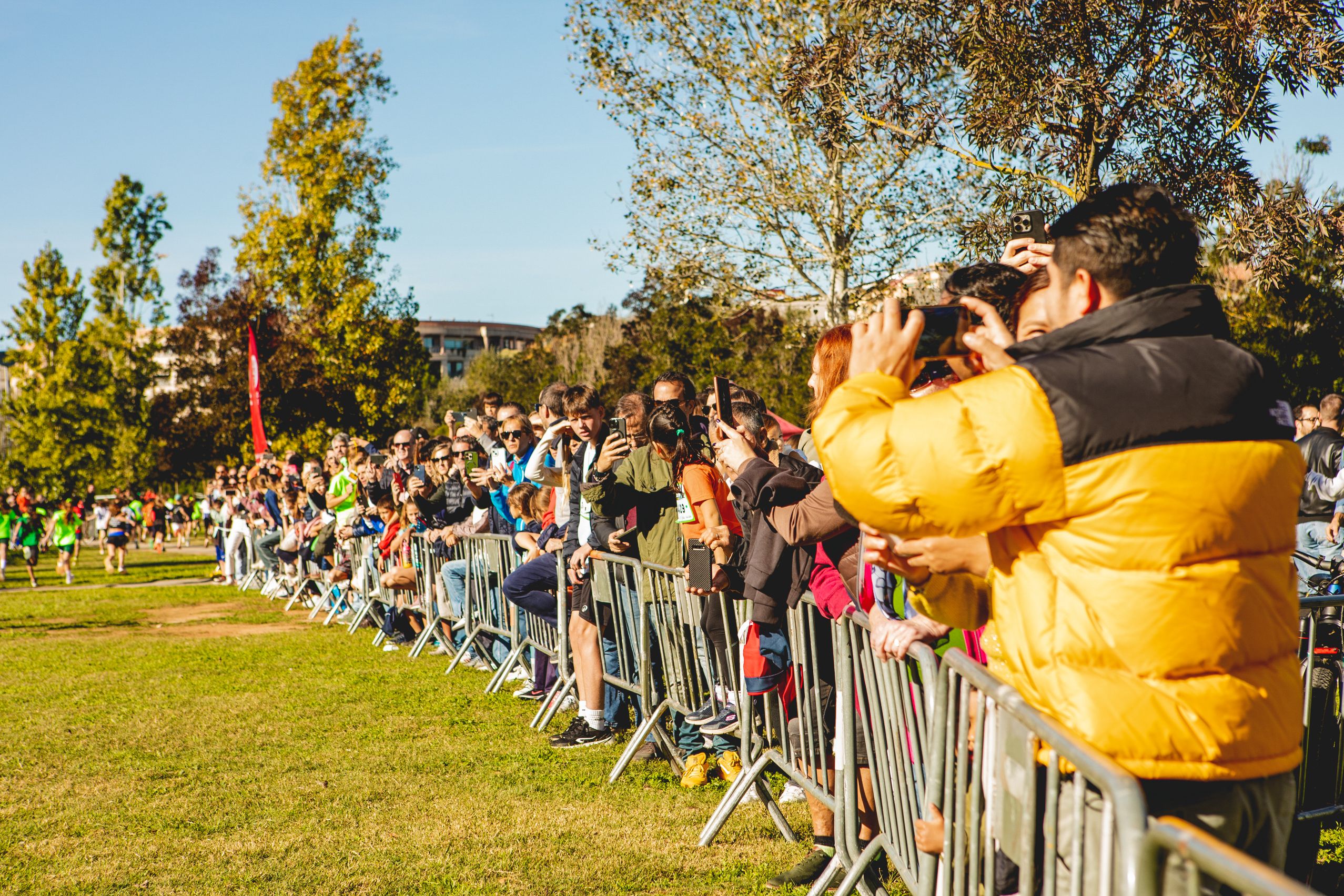 Sant Cugat celebra el 27è Cros Ciutat de Sant Cugat amb uns 4.000 participants FOTO: Joana Arribas (TOT Sant Cugat)