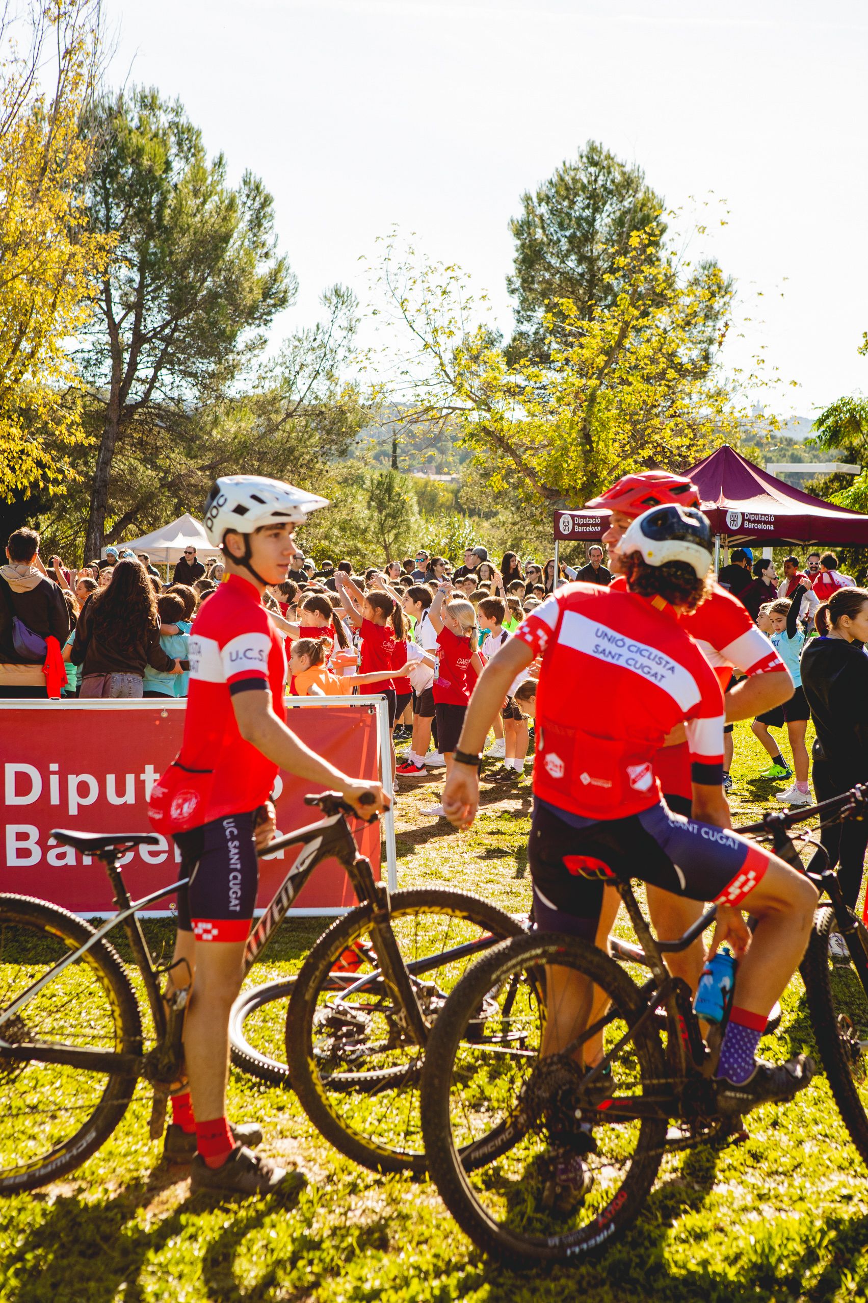 Sant Cugat celebra el 27è Cros Ciutat de Sant Cugat amb uns 4.000 participants FOTO: Joana Arribas (TOT Sant Cugat)