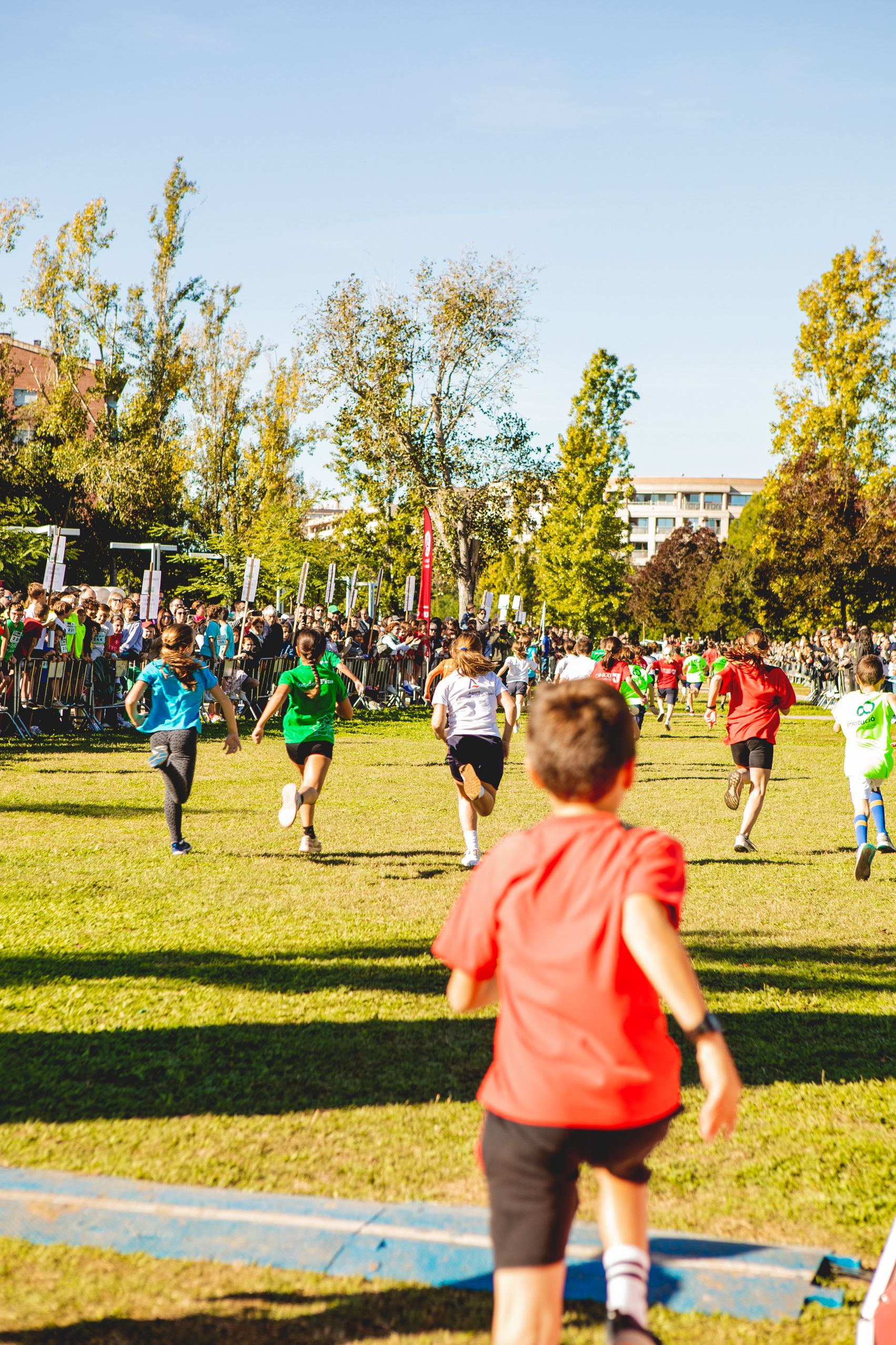 Sant Cugat celebra el 27è Cros Ciutat de Sant Cugat amb uns 4.000 participants FOTO: Joana Arribas (TOT Sant Cugat)