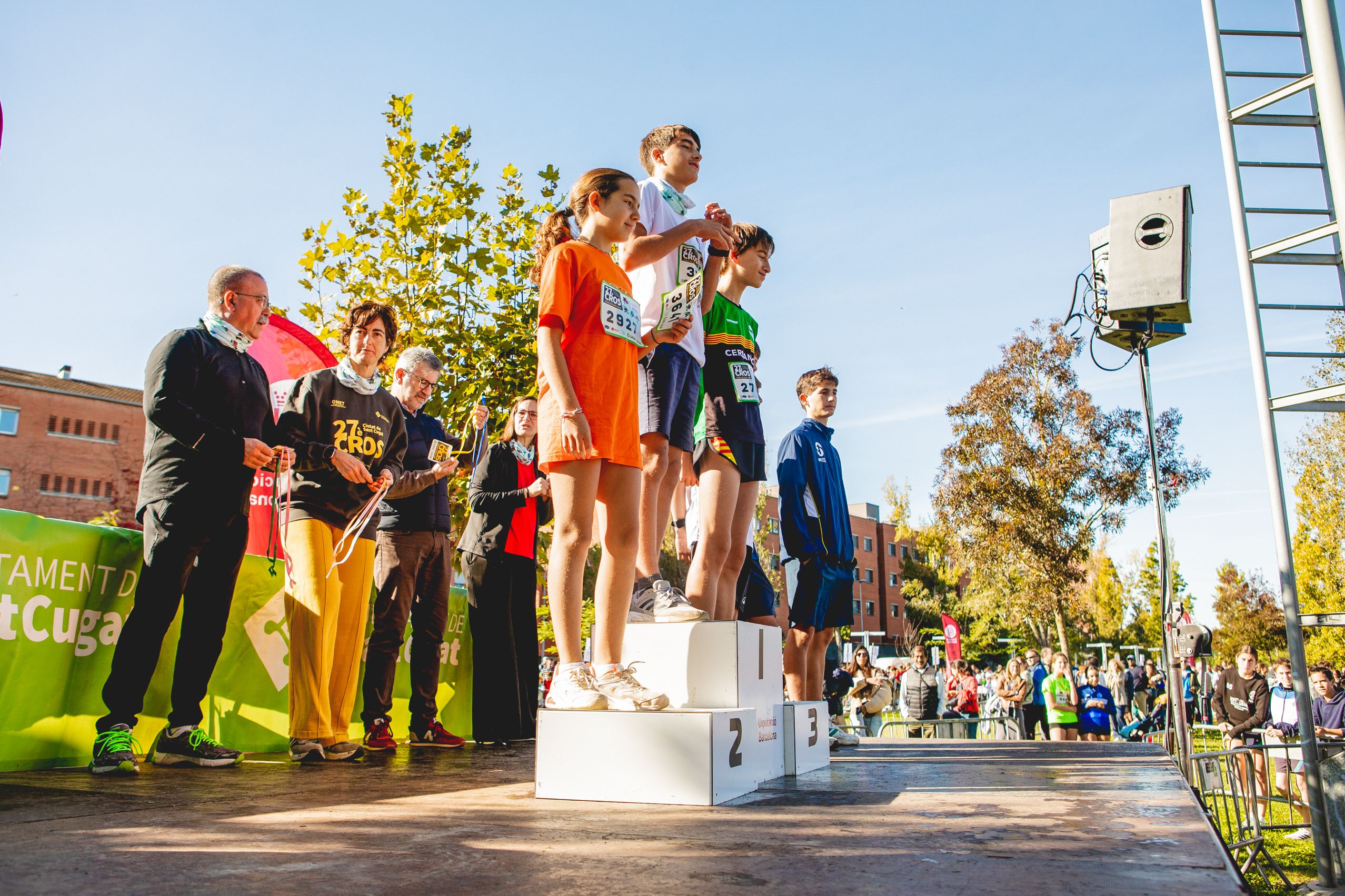 Sant Cugat celebra el 27è Cros Ciutat de Sant Cugat amb uns 4.000 participants FOTO: Joana Arribas (TOT Sant Cugat)