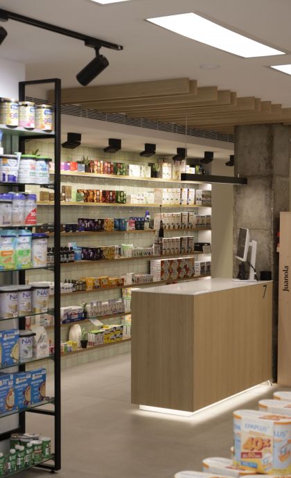 Un racó de la farmàcia FOTO: Cedida