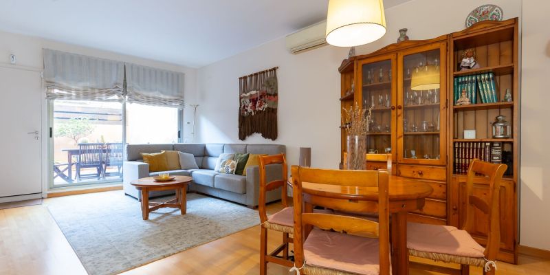 Saló-menjador de casa adossada disponible a AMAT Immobiliaris. FOTO: Cedida