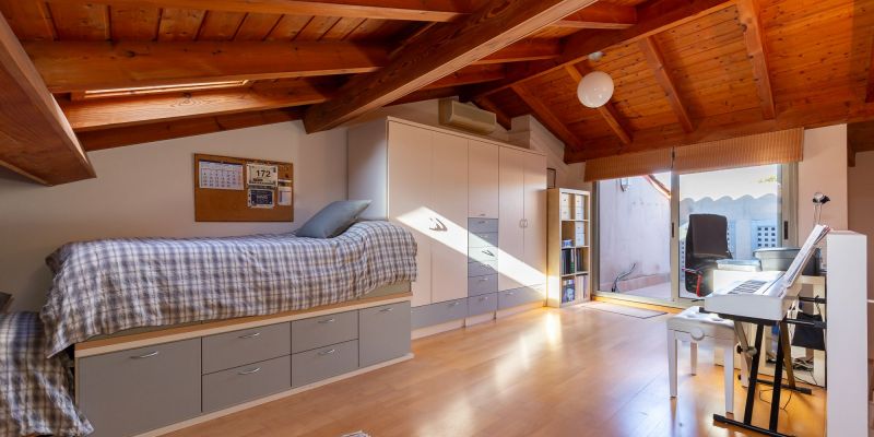 Espai polivalent de casa adossada disponible a AMAT Immobiliaris. FOTO: Cedida