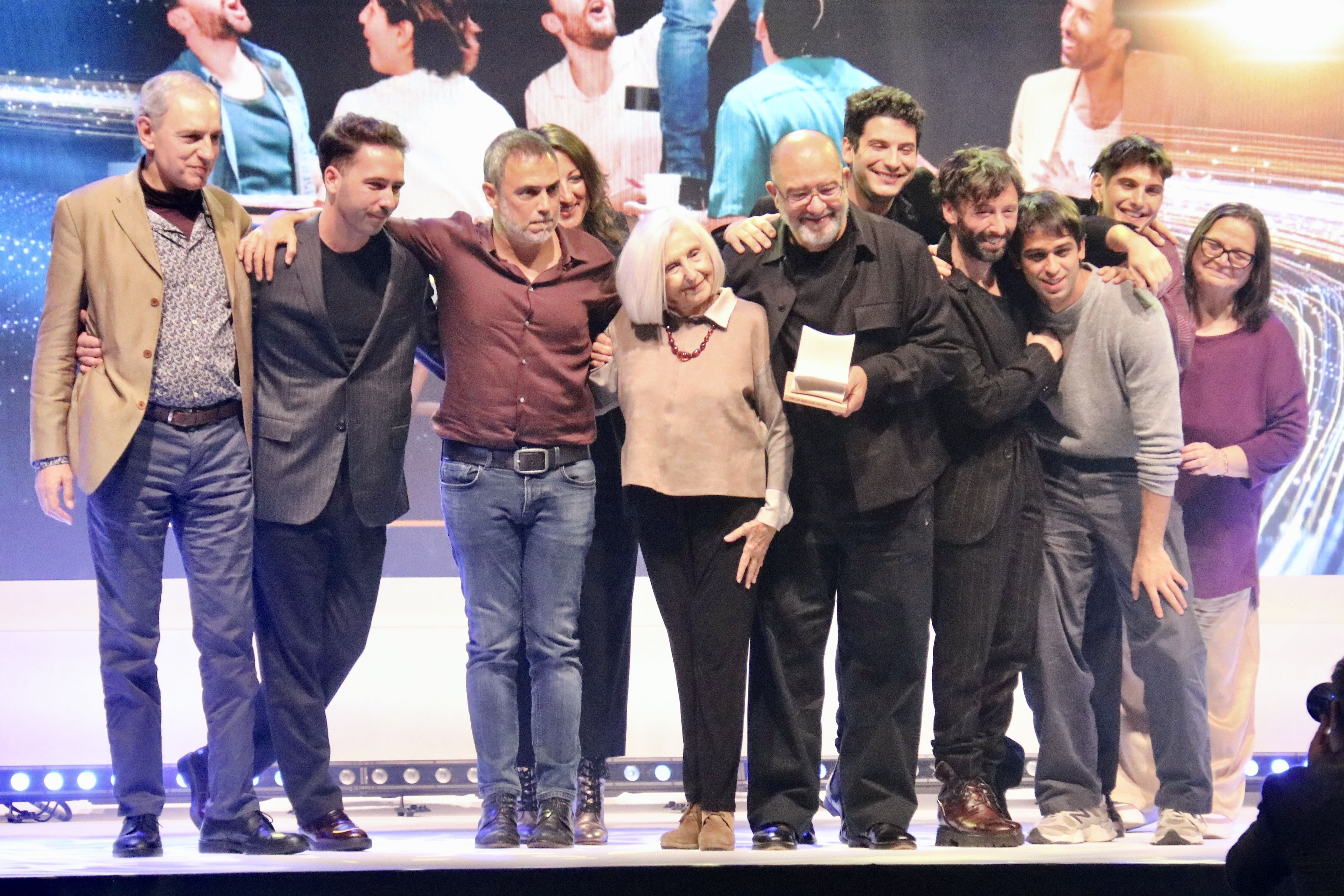 d14de589 6084 4032 9e32 868a29e5926f